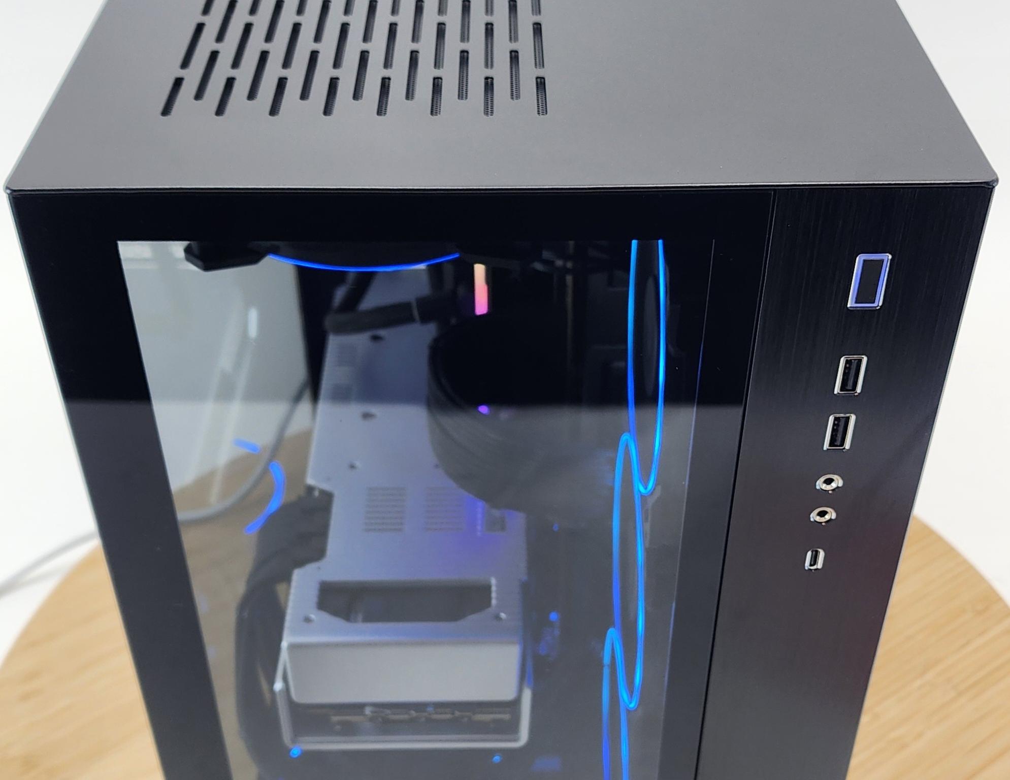 Gaming PC Ryzen 9 7900X3D 32GB RAM 2TB SSD RX 7900 XTX 24GB Windows 11 Computer