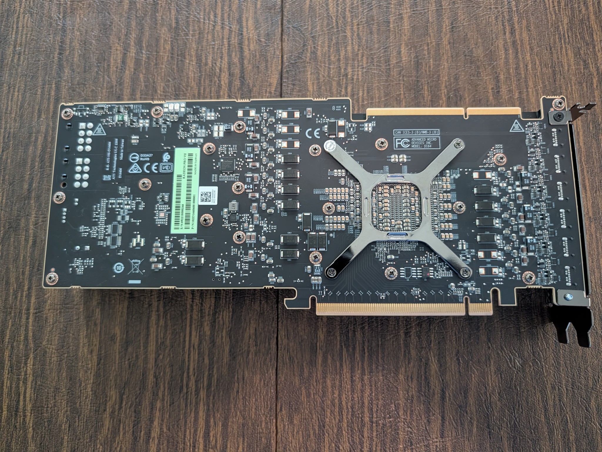 AMD Radeon Pro VII 16GB HBM2 ECC 4096-bit