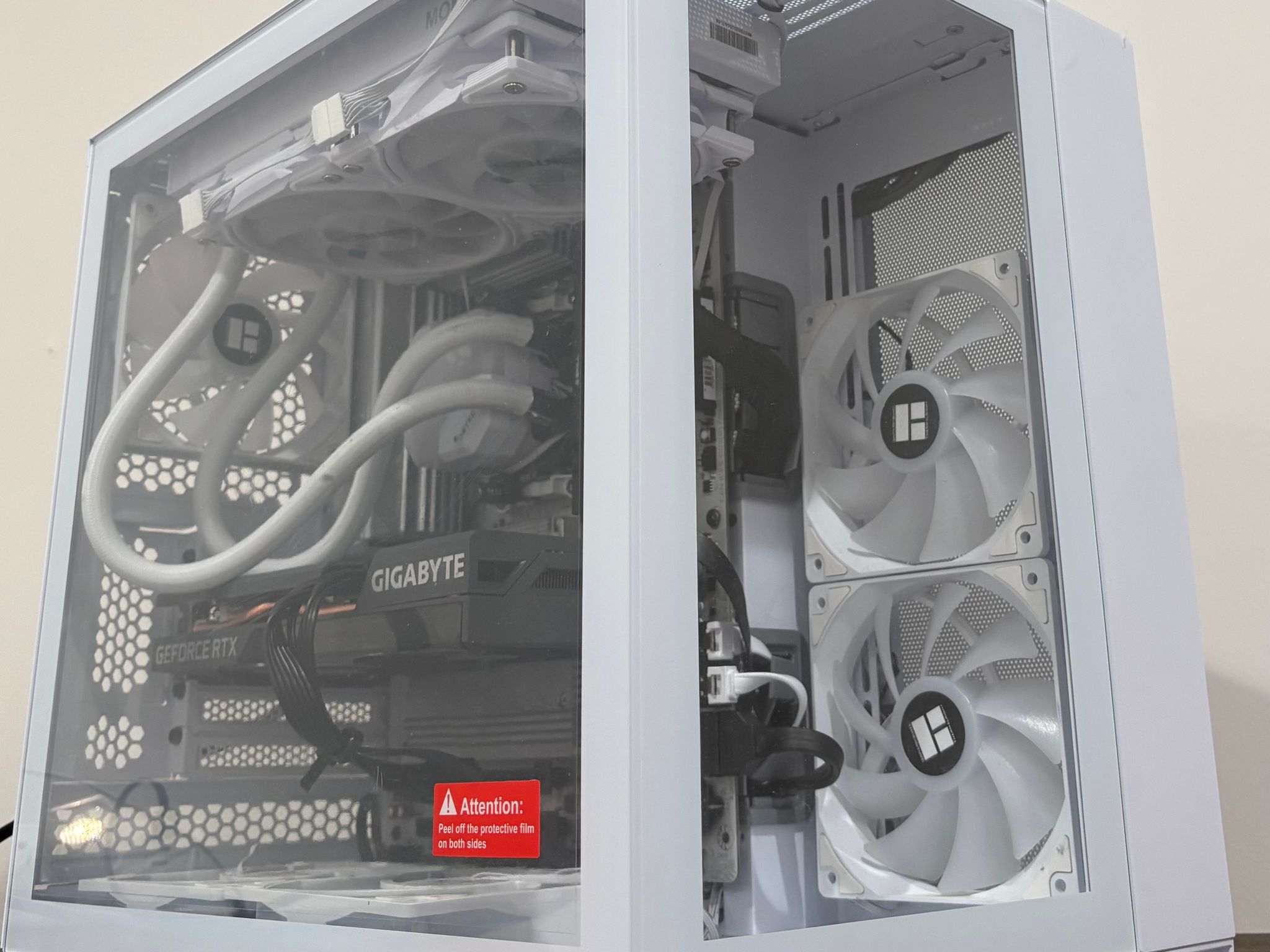 🤍 WHITE AM5 GAMING PC | Ryzen 7 9700X | RTX 3060 12GB | 32GB DDR5