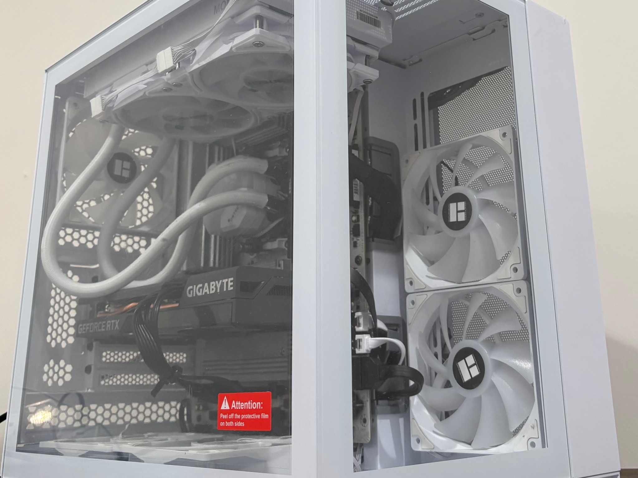 🤍 WHITE AM5 GAMING PC | Ryzen 7 9700X | RTX 3060 12GB | 32GB DDR5