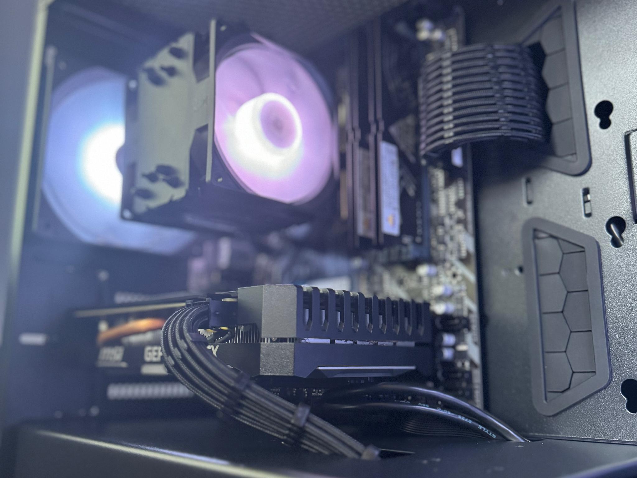 RTX 2060 | 32GB DDR4 | Ryzen 5 5500 | 1TB SSD
