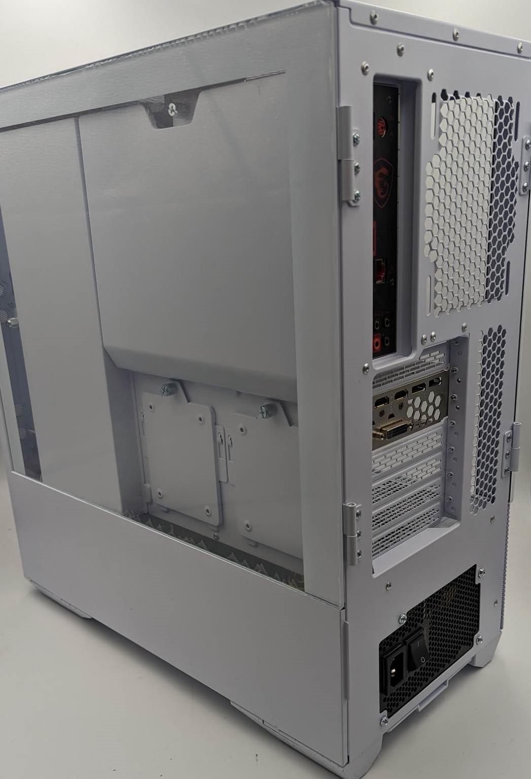 UCW Ready To Play: Custom Z390 Build (i7-8700 + RX 580)