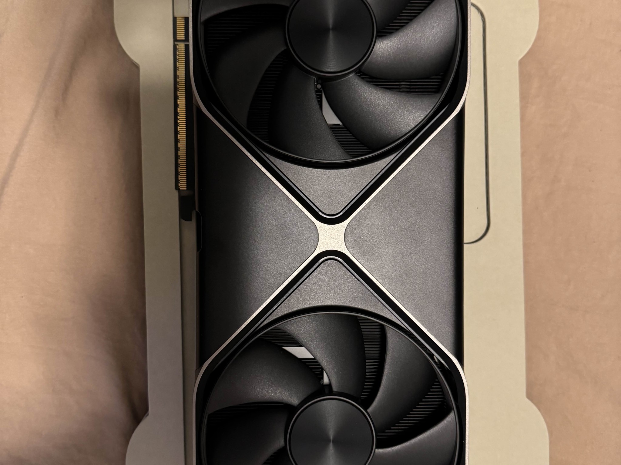 NVIDIA GeForce RTX 5080 Founders Edition