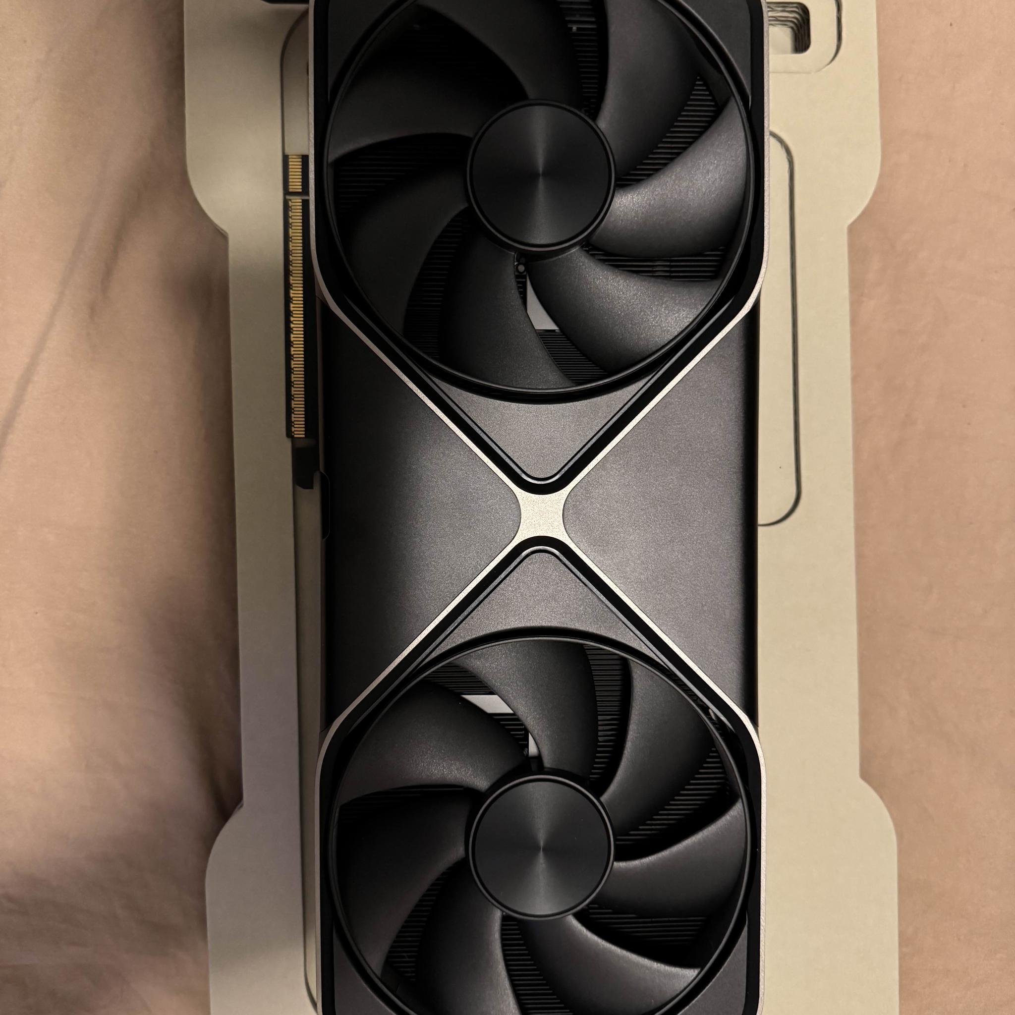 NVIDIA GeForce RTX 5080 Founders Edition
