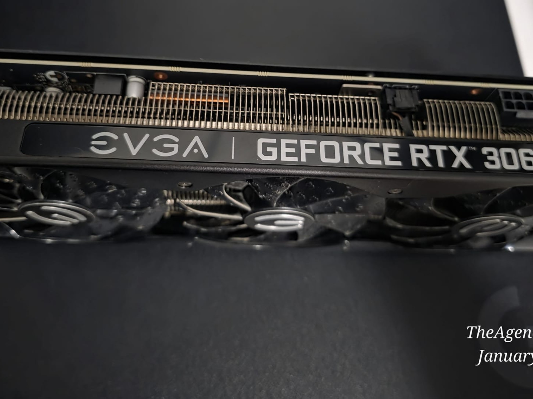 EVGA FTW3 ULTRA 3060 TI USED ONLY IN A GAMING PC