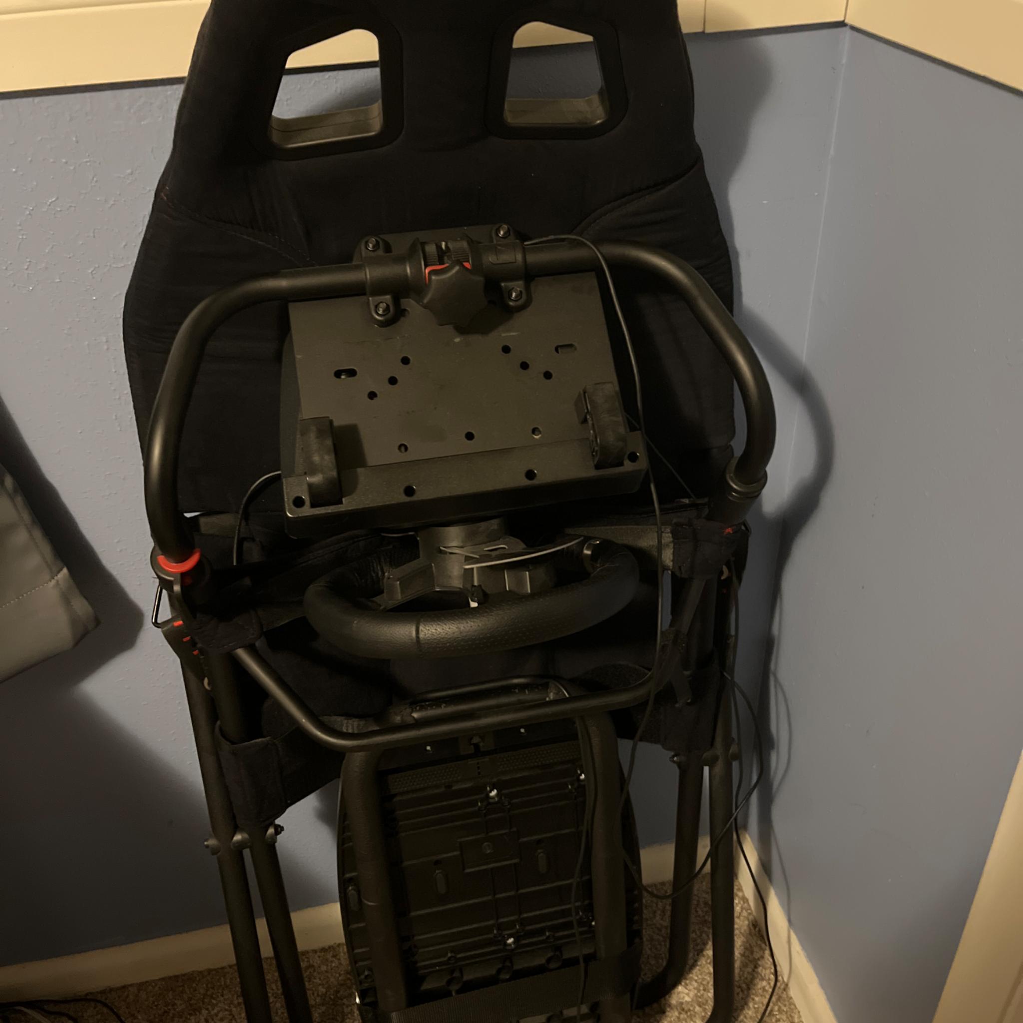 Logitech G920 + Playseat