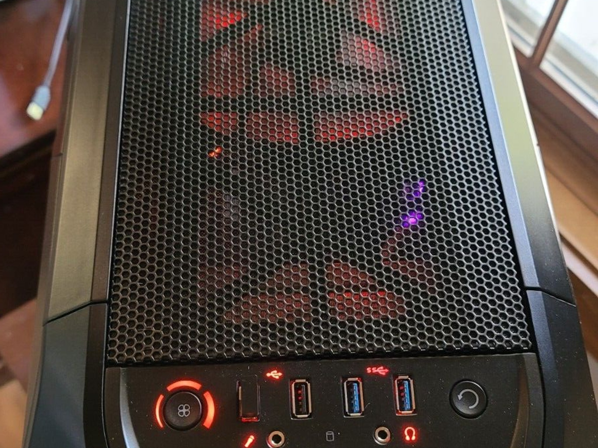 Core i7 9700k, EVGA RTX 2080, 16Gb RAM, TUF Gaming Z390, BIG!!!