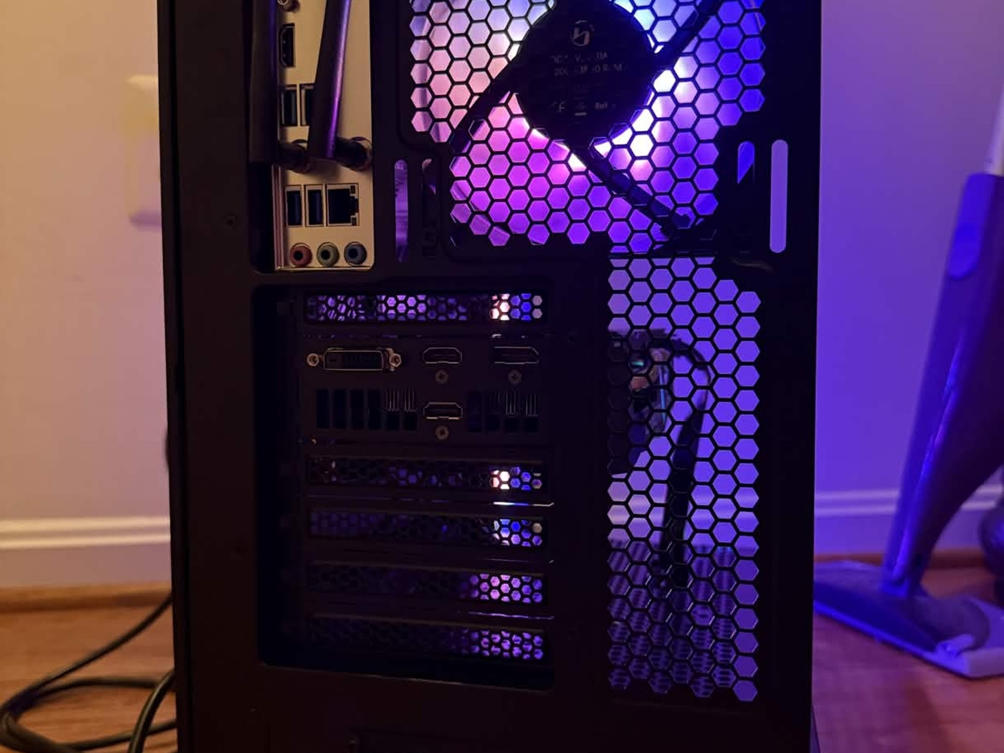 Gaming PC | RTX 2060 | Ryzen 5 5500 | 16GB RAM | Windows 11