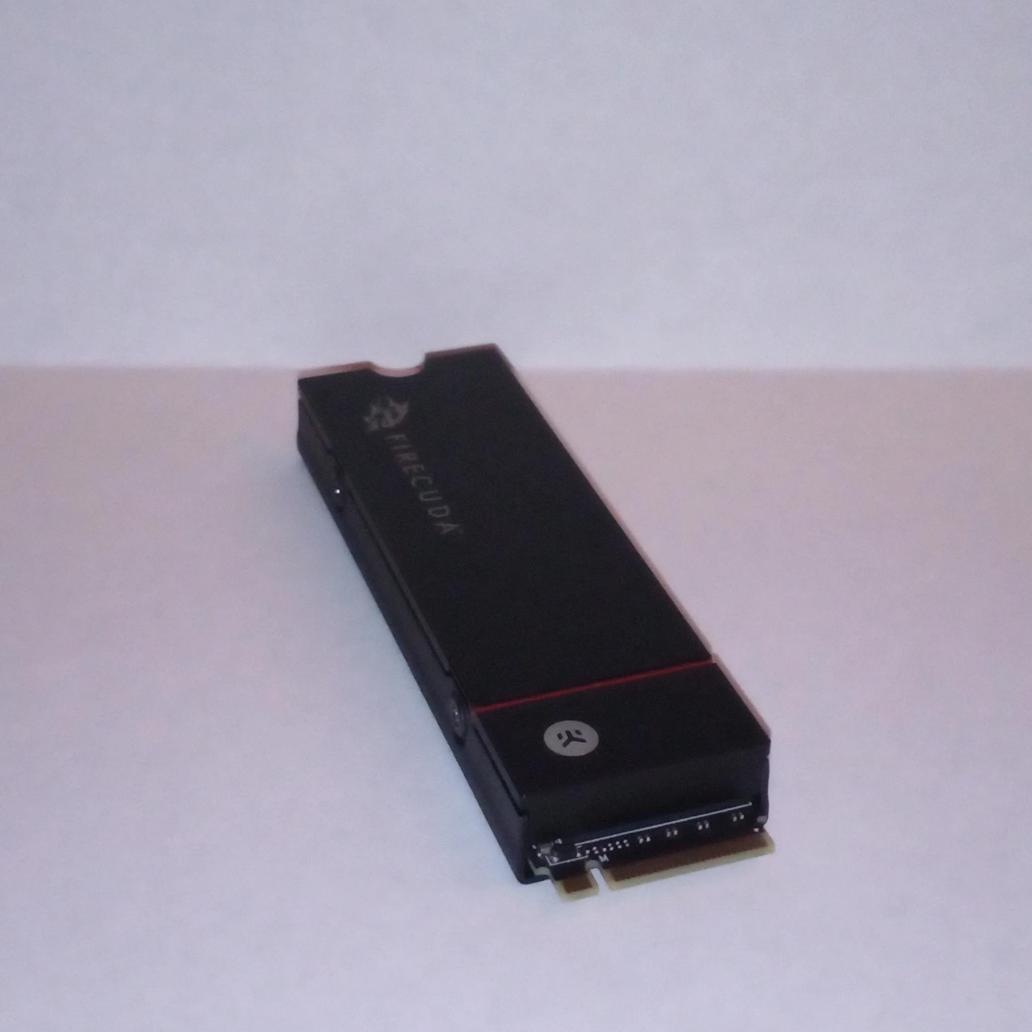 2TB Seagate Firecuda 530 NVMe SSD Gen 4 w/Heatsink