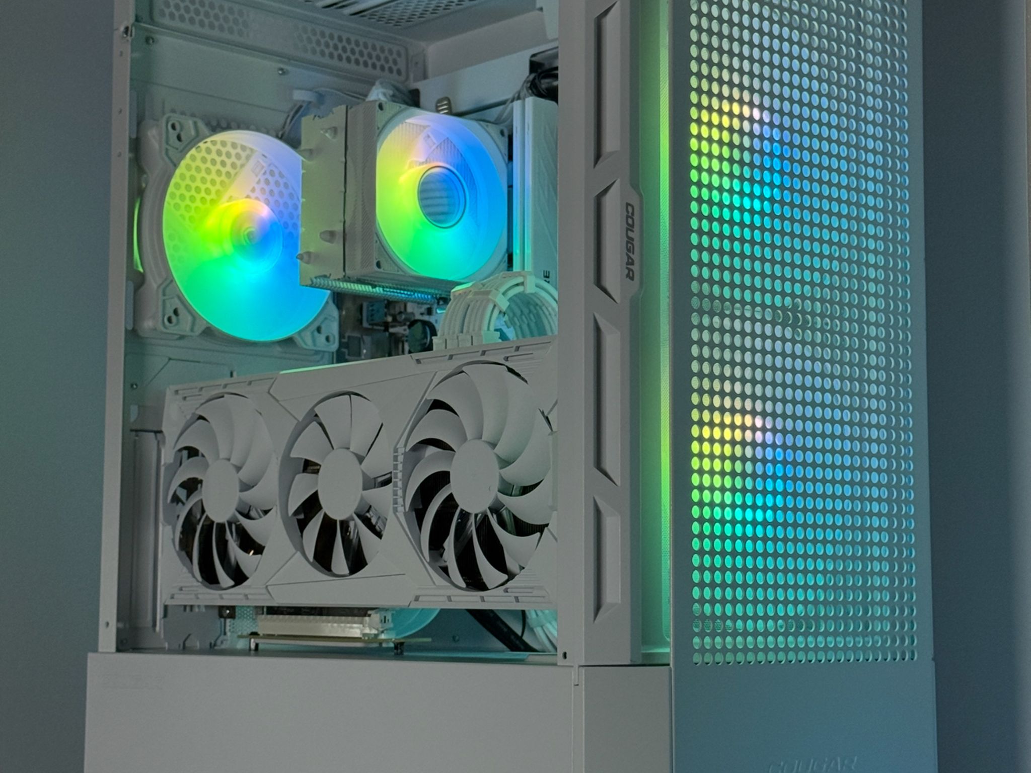 ⚪️FROSTBYTE STRIKER⚪️ 5700XT | RYZEN 5 | 16GB DDR4 | 1TB M.2