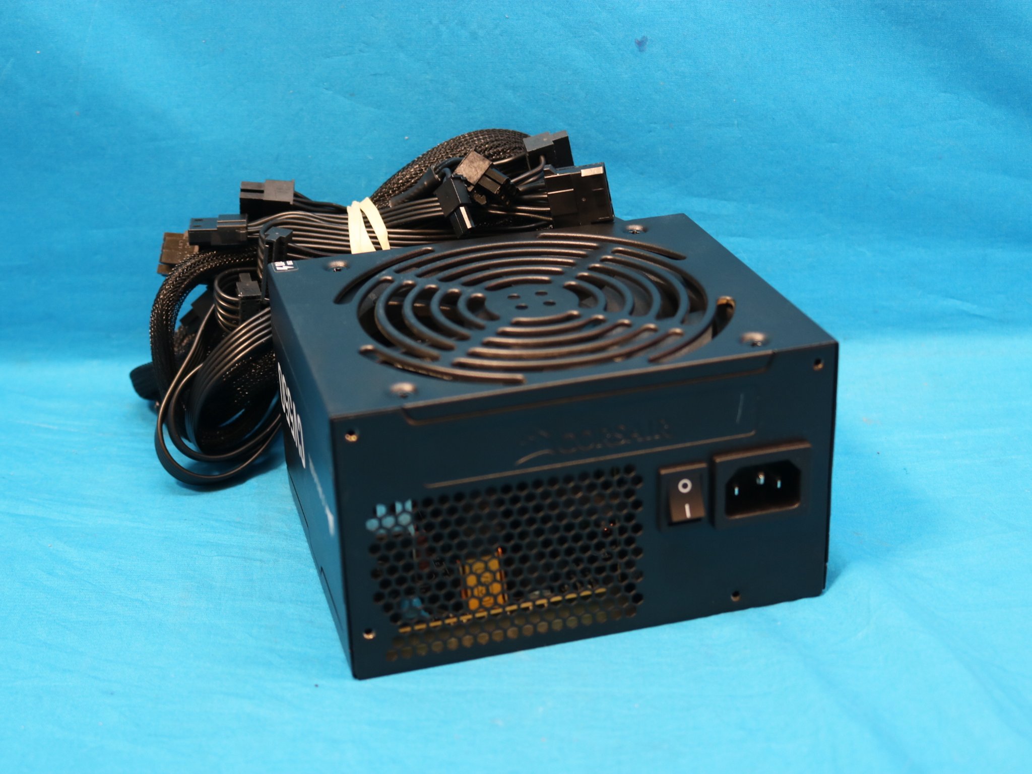 Corsair CV550 550W 80+ Bronze ATX Desktop Power Supply - 4259297750