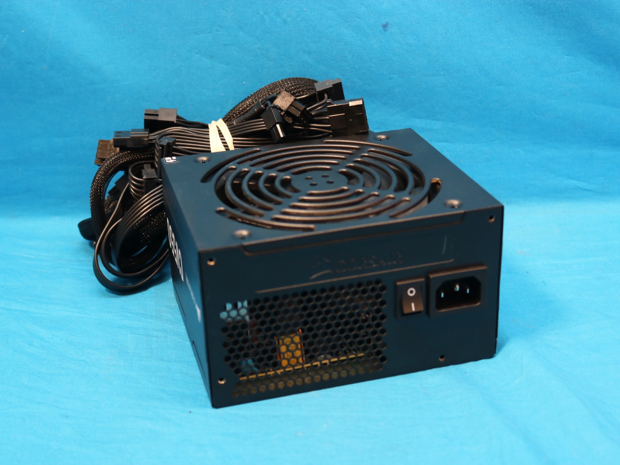 Corsair CV550 550W 80+ Bronze ATX Desktop Power Supply - 4259297750