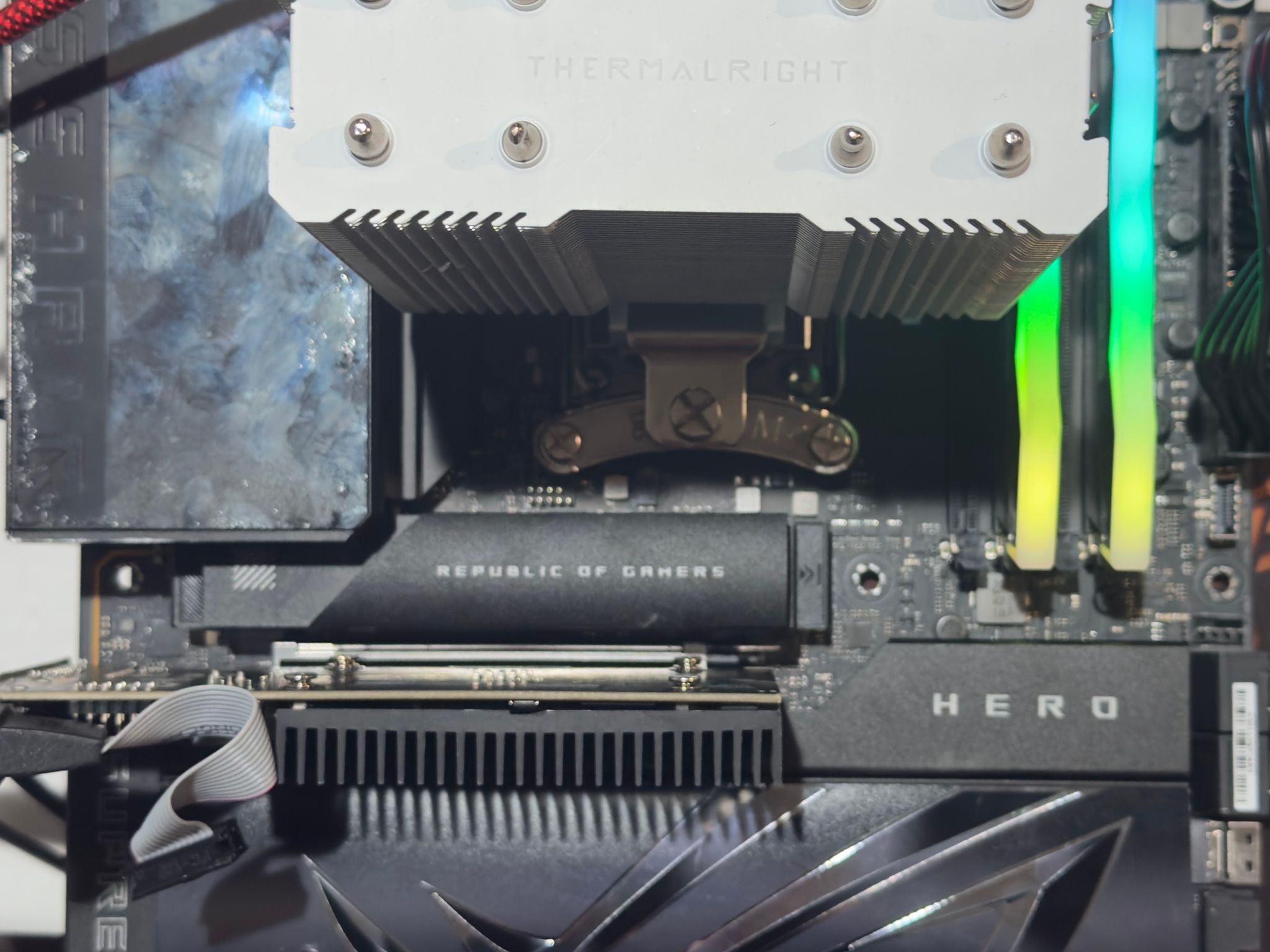 AMD Ryzen 9 9900X 12-Core CPU + ASUS ROG Crosshair X870E Hero AM5 Mobo Bundle