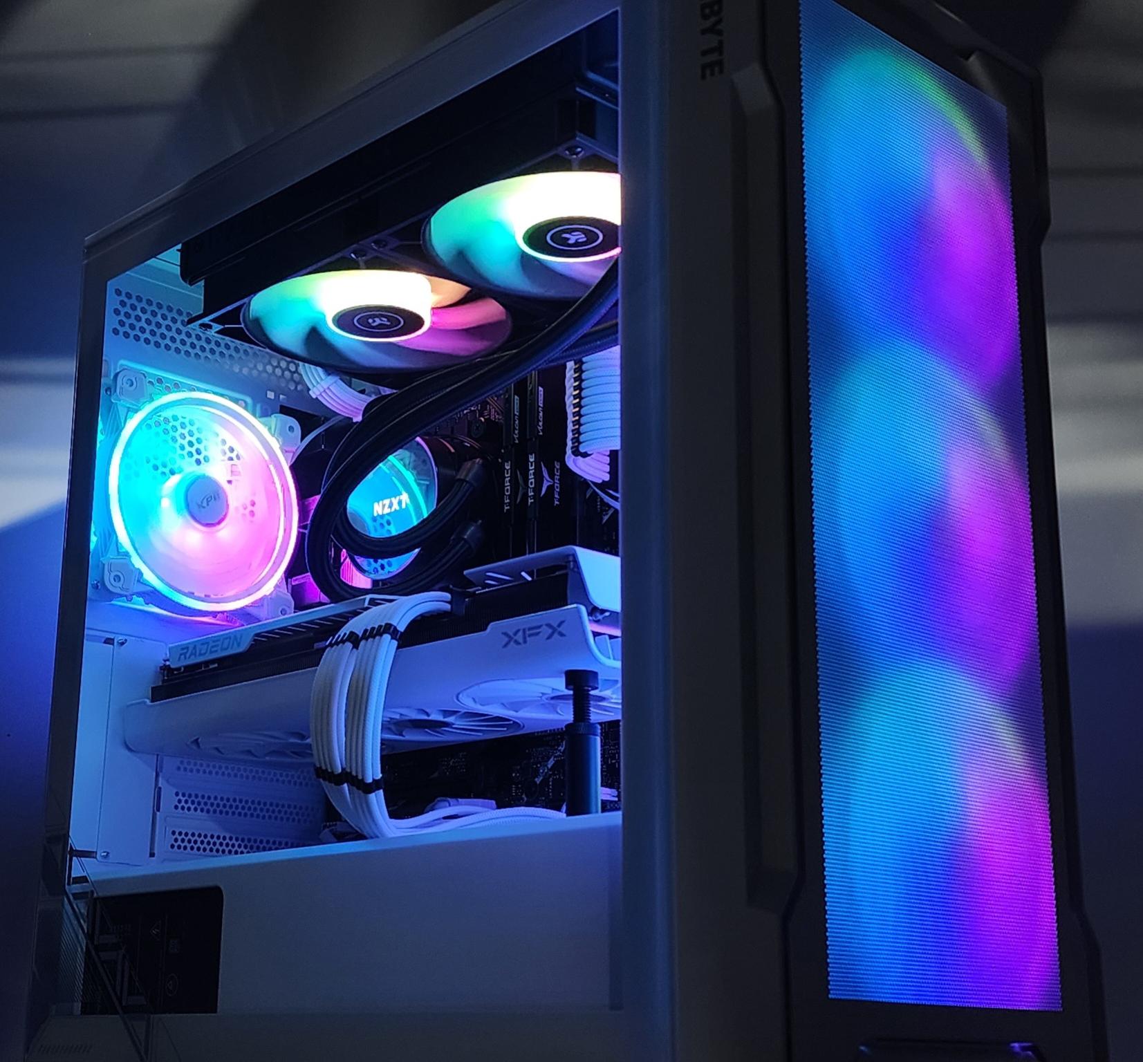 Gaming PC i5-12600KF 16GB RAM 1TB SSD RX 7800 XT 16GB Windows 11 Computer