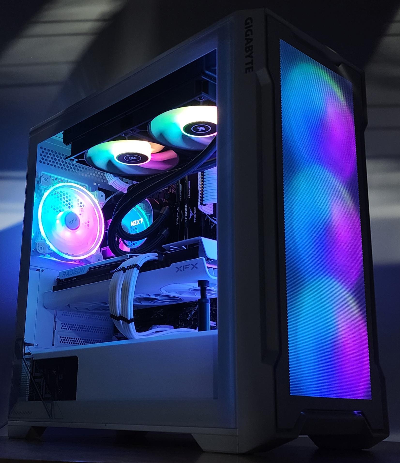 Gaming PC i5-12600KF 16GB RAM 1TB SSD RX 7800 XT 16GB Windows 11 Computer