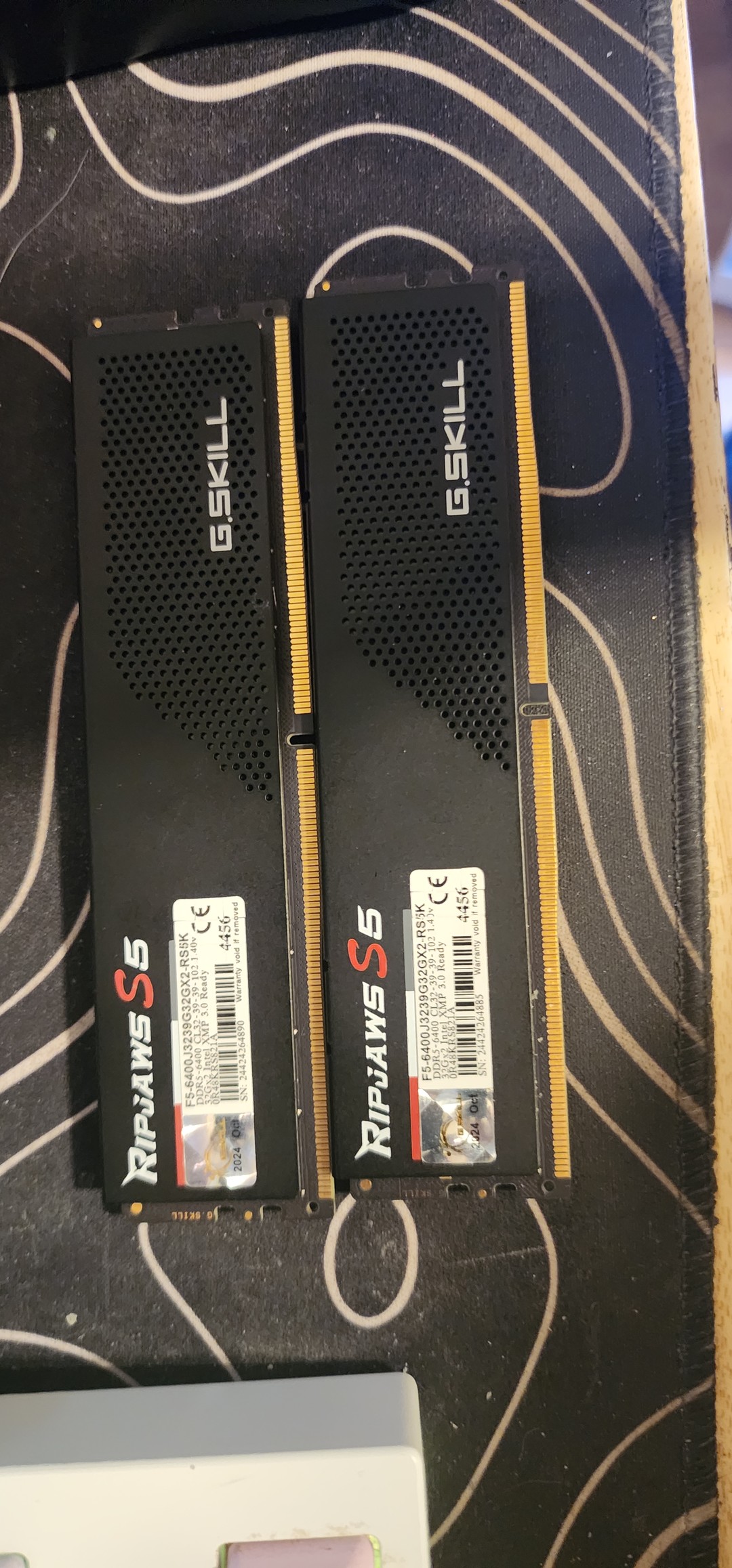 G.skill RipJaws S5 64GB (2x32GB) DDR5-6400 MT/s | Jawa