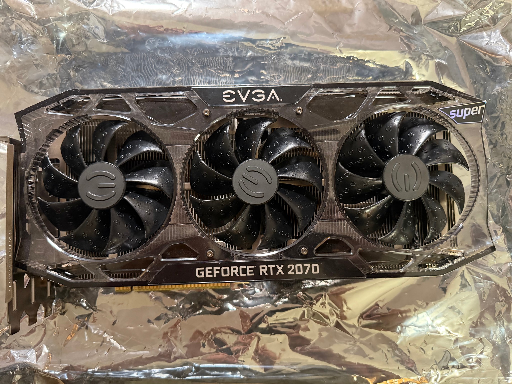 EVGA GeForce RTX 2070 Super FTW3 Ultra Overclocked Triple-Fan 8GB GDDR6 PCIe 3.0 Graphics Card