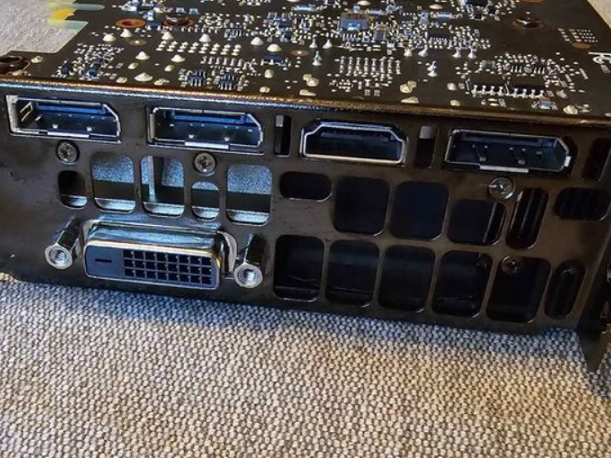 EVGA GeForce GTX 1060 SC GAMING, 06G-P4-6163-KR, 6GB GDDR5, ACX 2.0 (Single Fan)