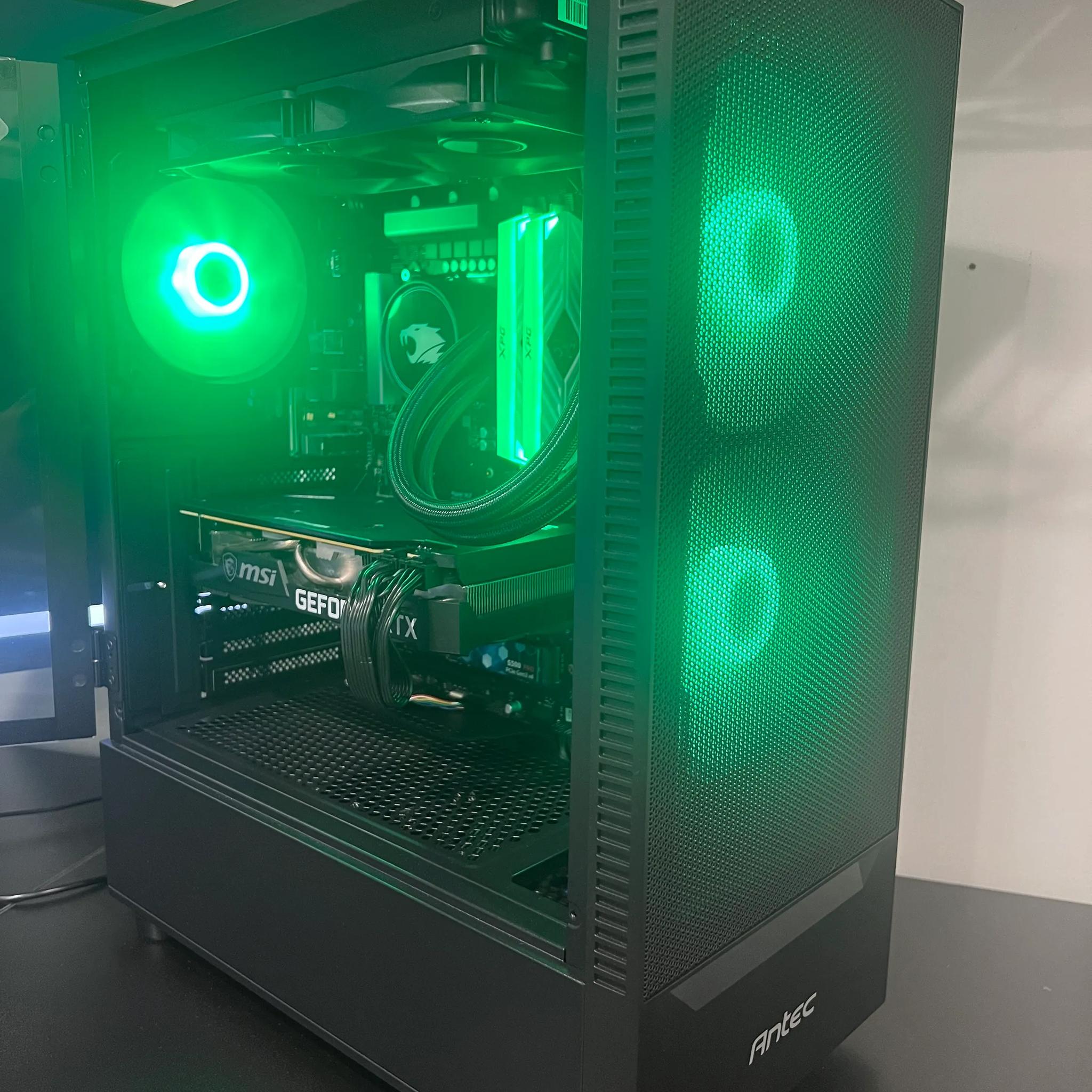 !!RTX 3070 and Intel 11700KF GAMING BEAST!!