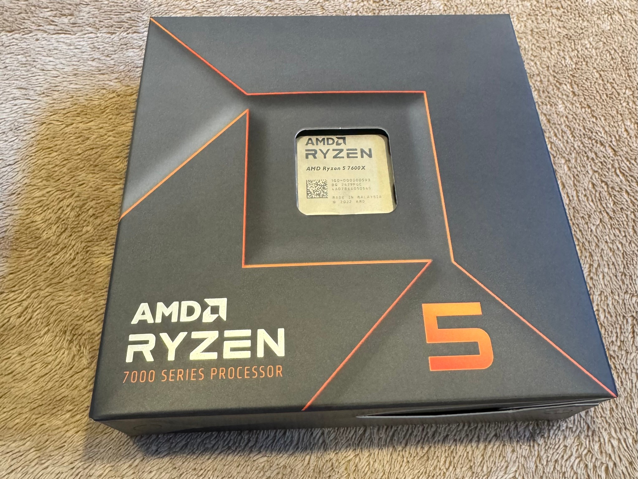 AMD Ryzen 5 7600X