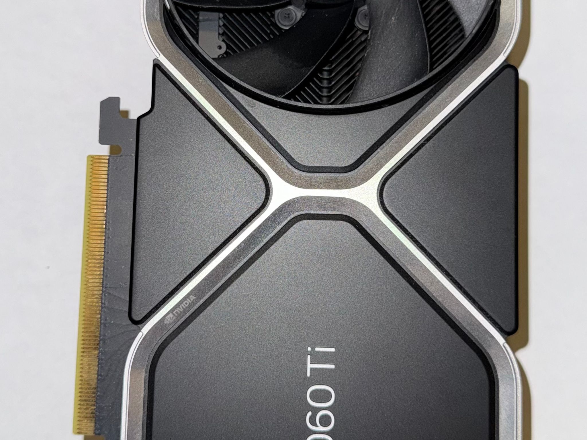 NVIDIA Founders Edition GeForce RTX 4060 Ti