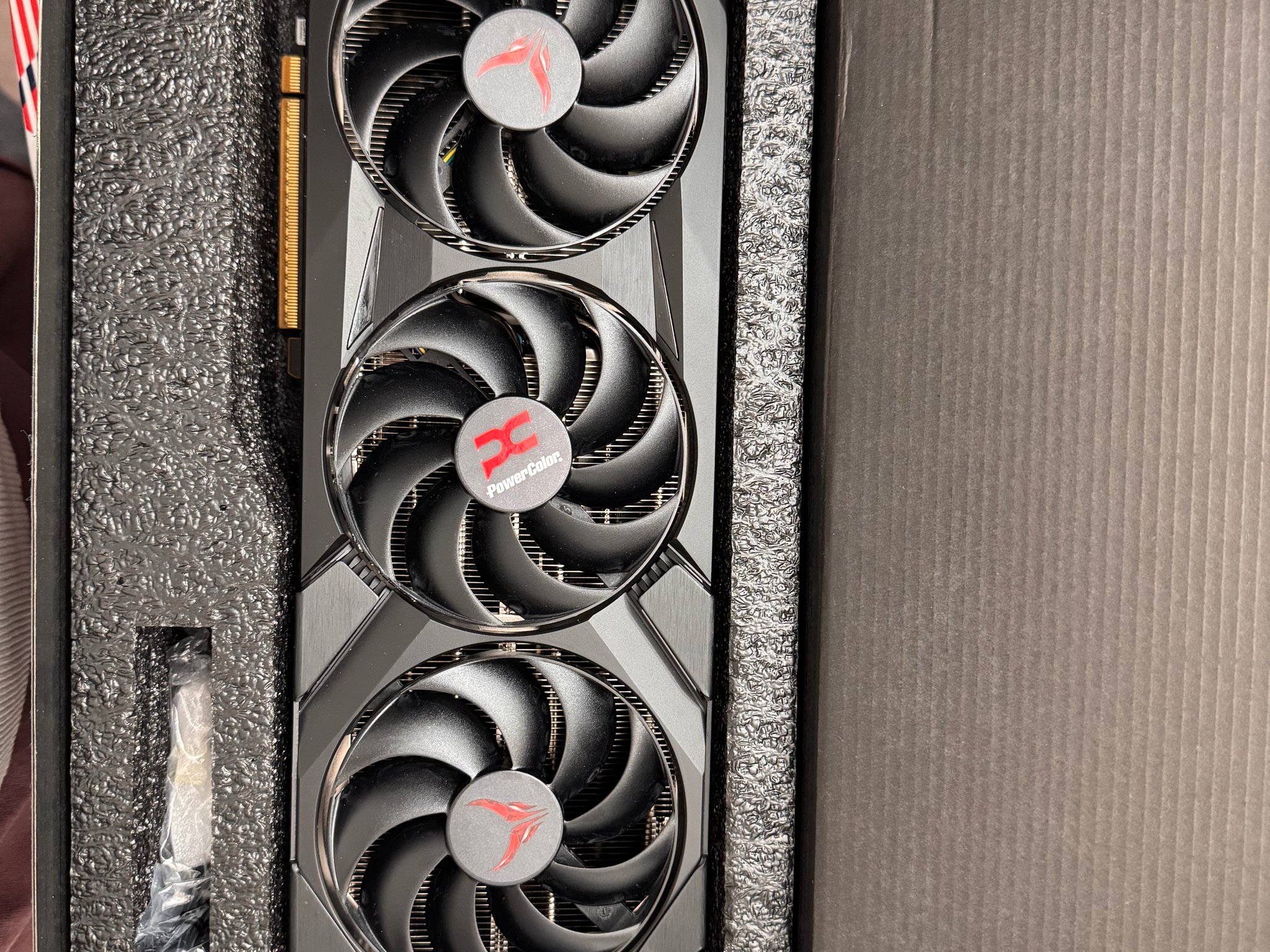 PowerColor Red Devil RX 9070 XT