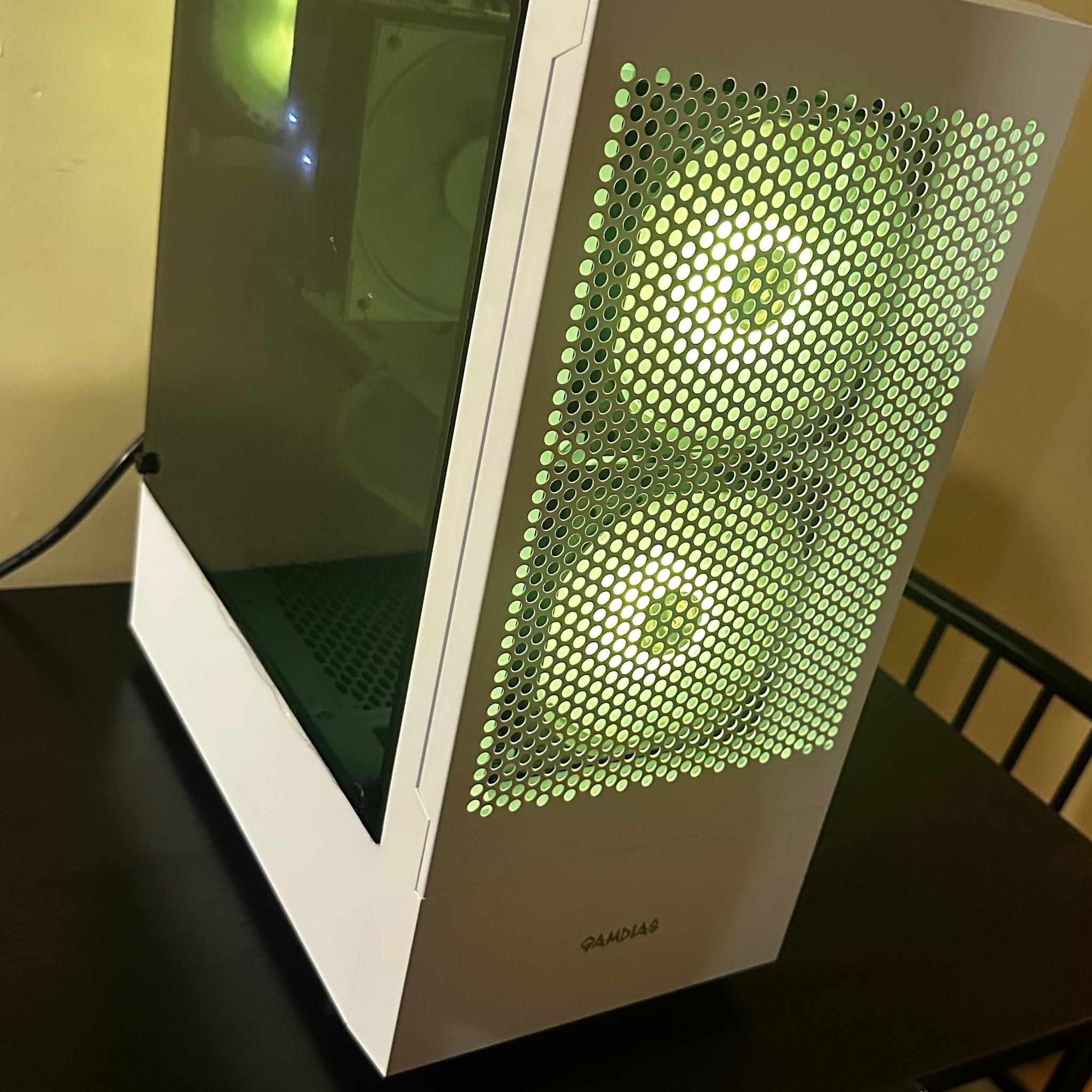 Custom Gaming PC | i7-6700K | RX 580 8GB | 32GB RAM | 280GB SSD + 1TB HDD