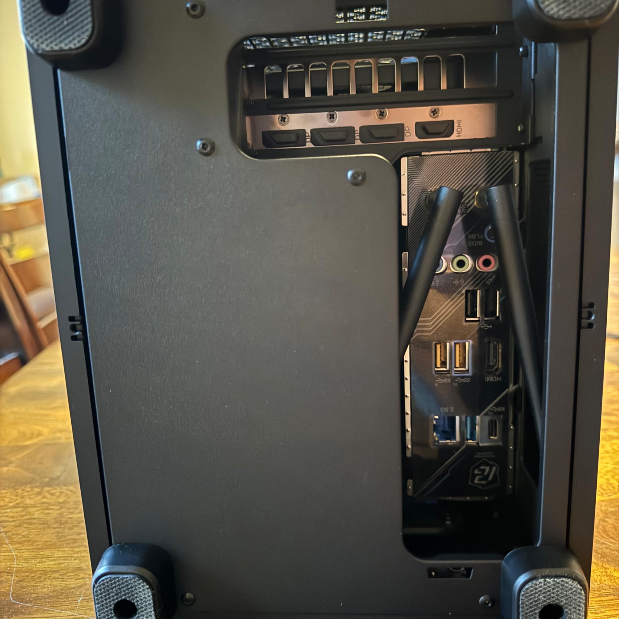 Mini ITX Gaming PC *New* | 7600X | 5060 Ti 16GB | 32GB DDR5 | 2TB SSD