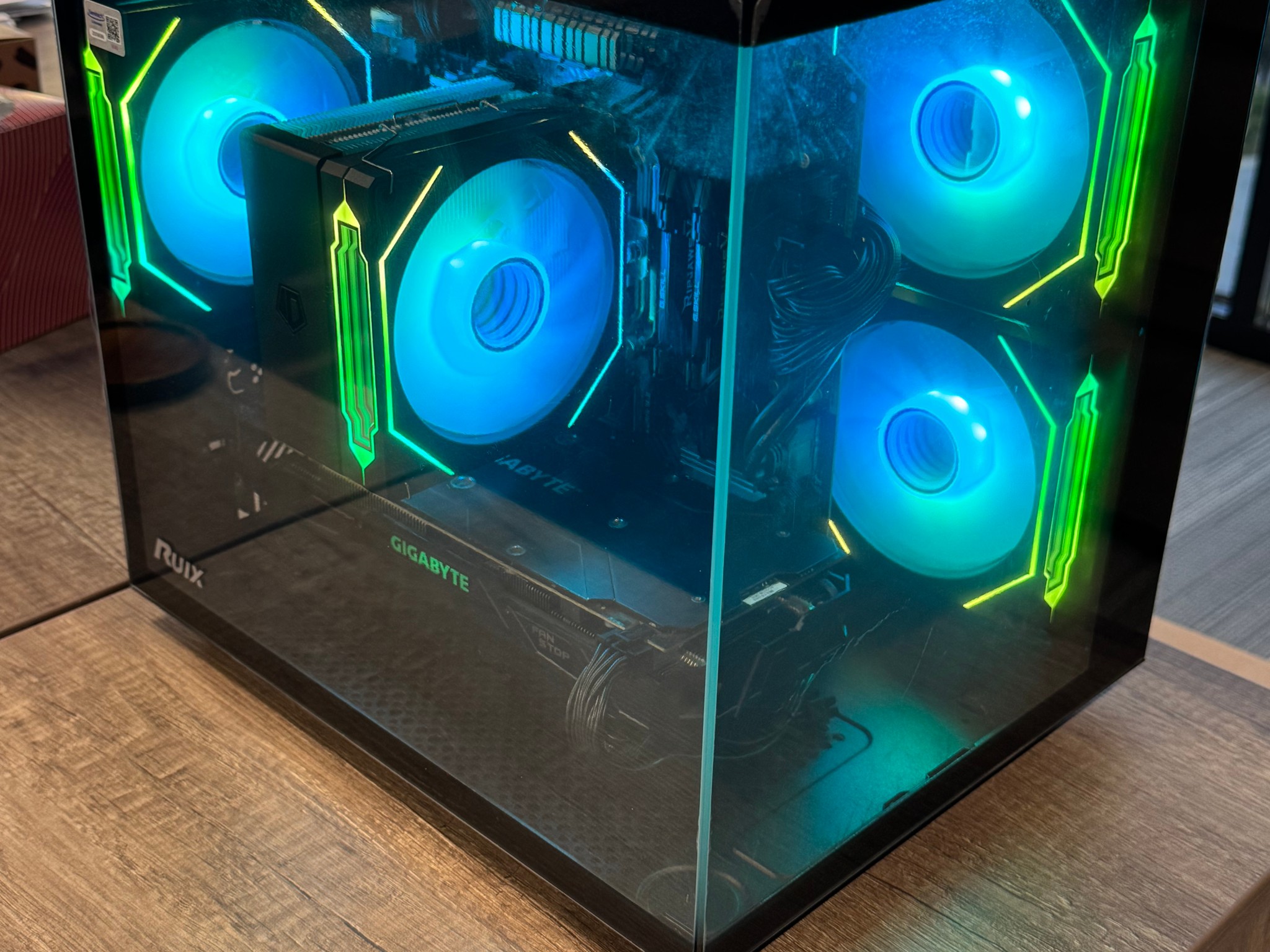 Ryzen 5 3600 - GTX 1070 8GB - 95% New Build