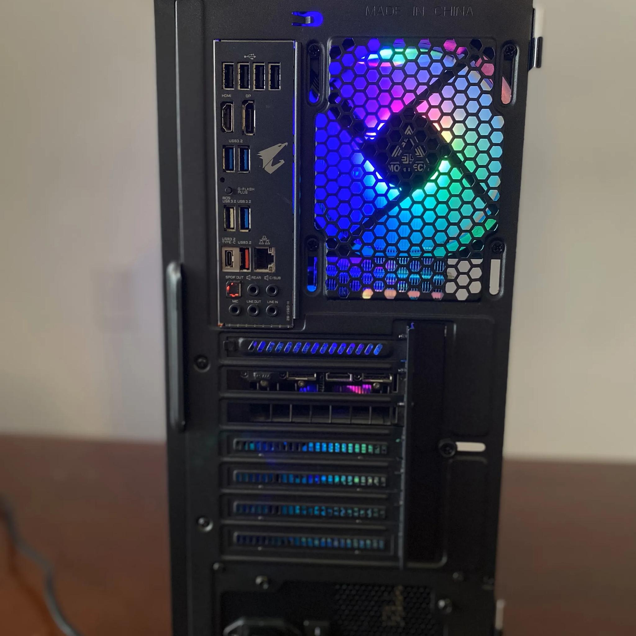 Ryzen 5 | GTX 1080 TI 11gb | 16gb Ram