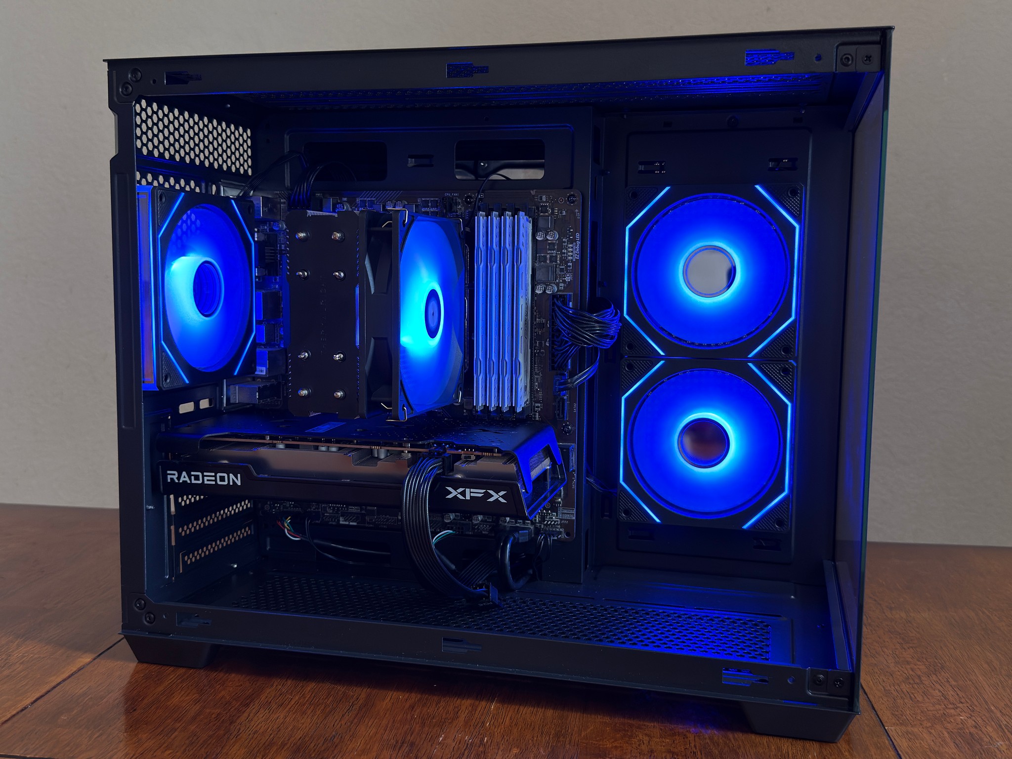 Budget Gaming PC | RX 7600 | Ryzen 2600X | 16GB Ram | 500GB NVME + 1TB HDD | WiFi and BT |Windows 11