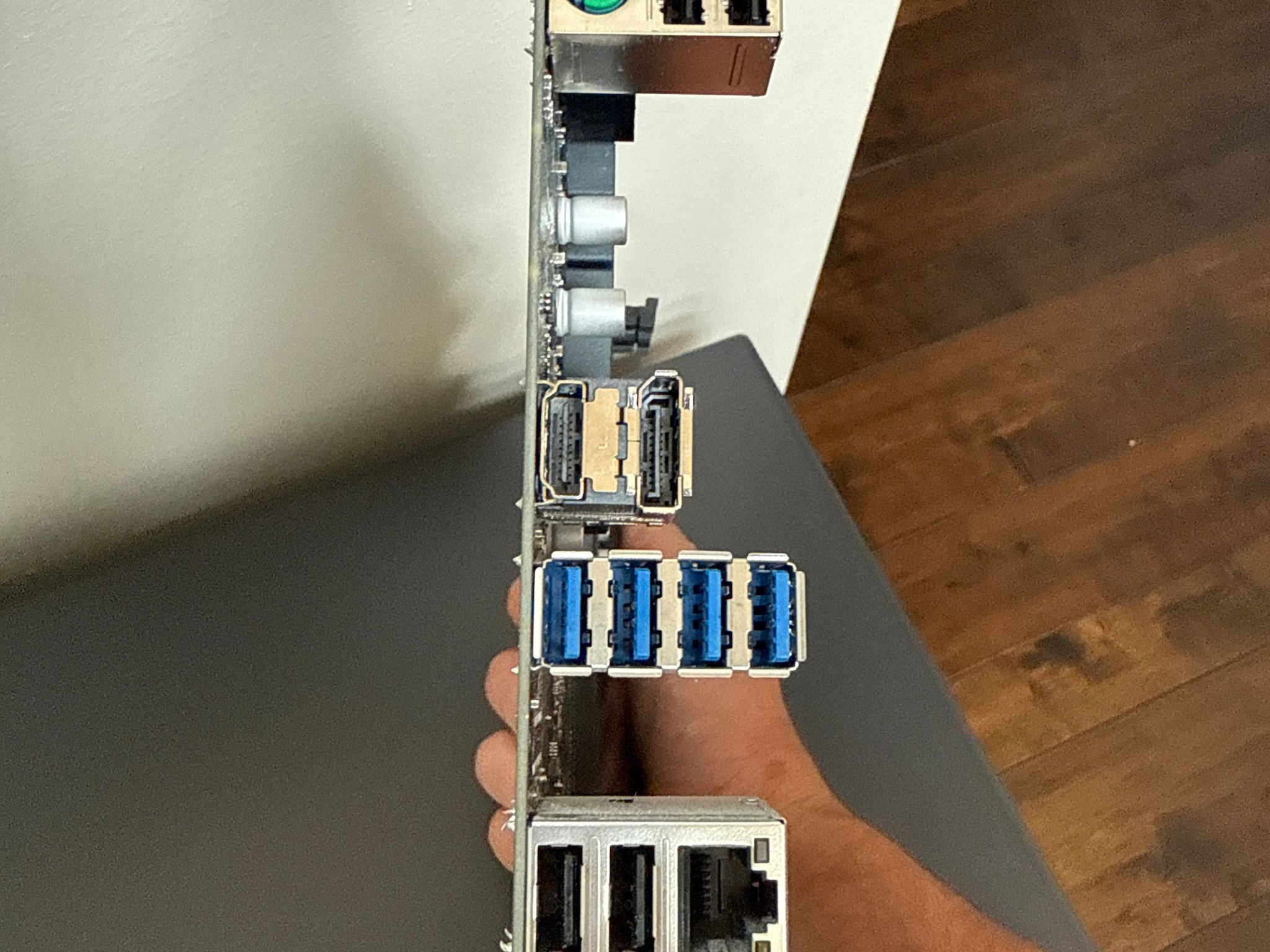 Gigabyte B550M K