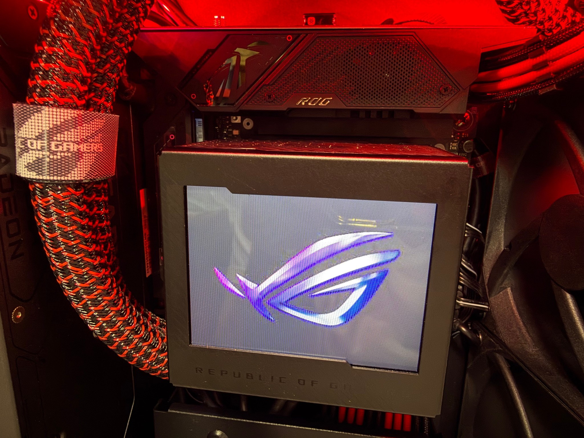RARE 40L Enthusiast ITX Gaming PC - Level up with “Max Chaos” RX 9070 XT 7800X3D 32GB 2TB Gen4
