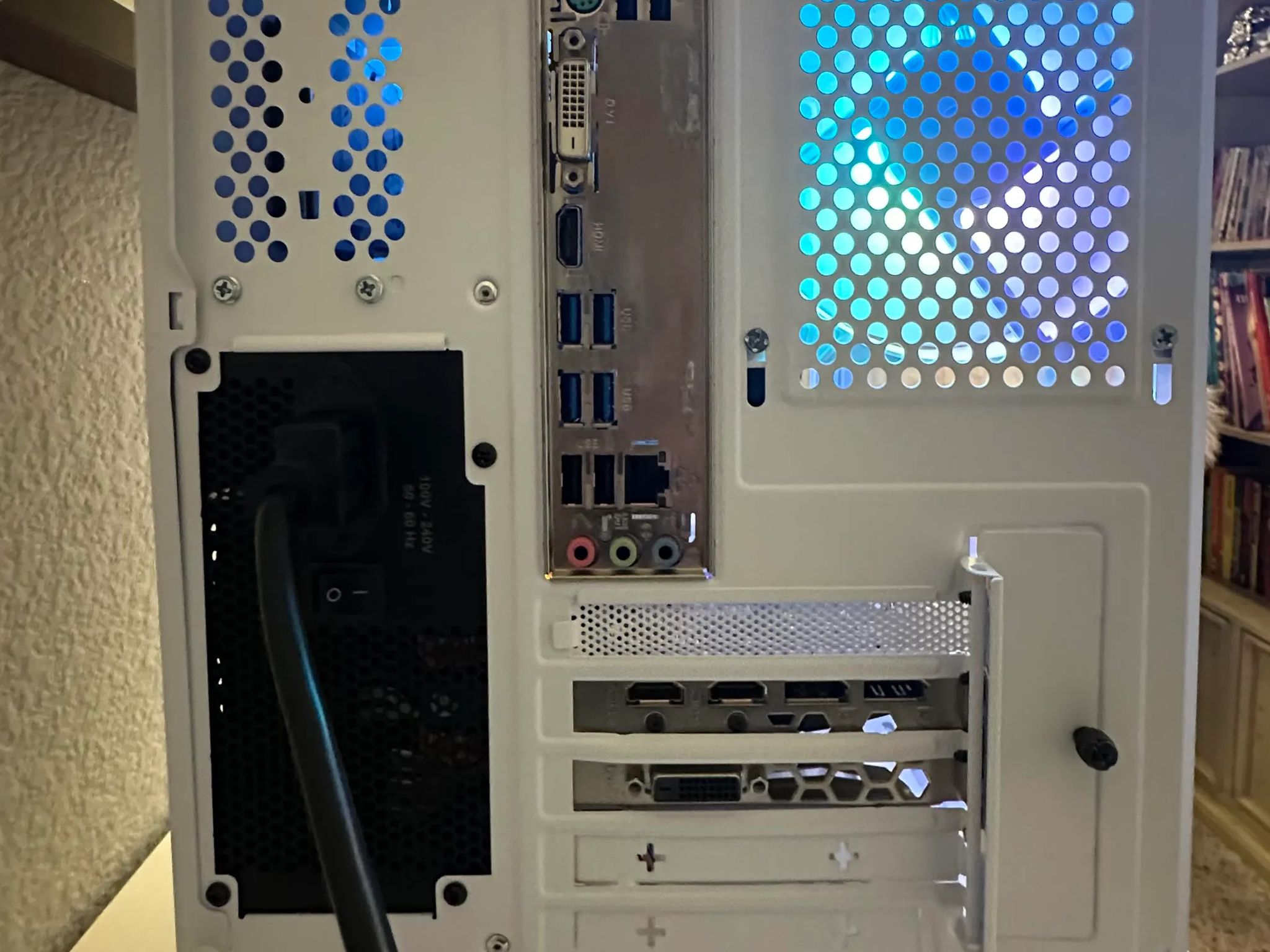 High-Performance Gaming PC - Ryzen 5 2600X, 16GB RAM, RX 580, 500GB NVMe SSD, 1TB HDD