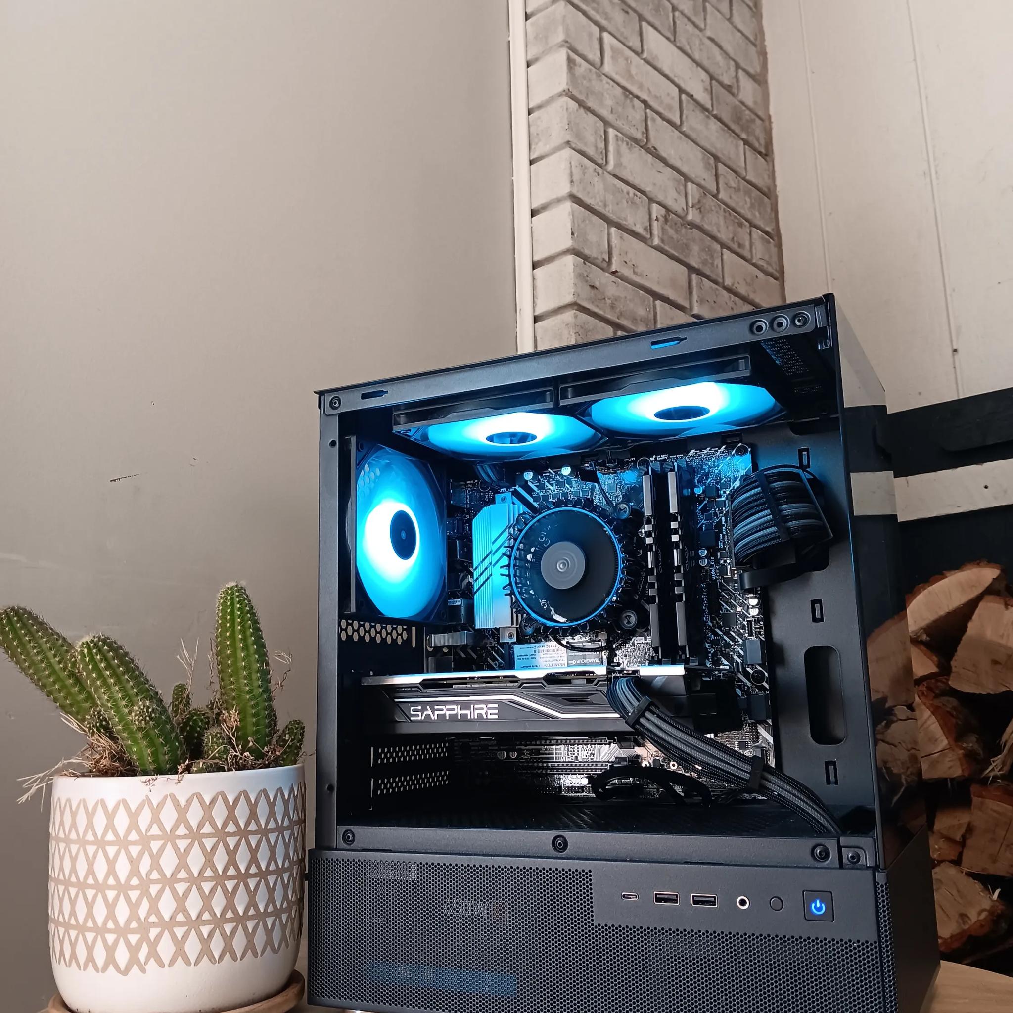 💎Budget Aesthetics💎/Rx 580 8gb/Intel i3-12100f/16gb ddr4 3200mhz/1tb nvme/