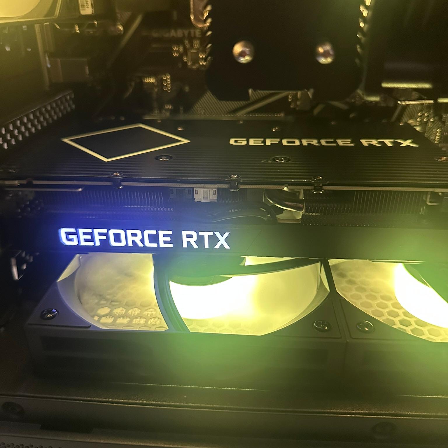 Ryzen 5 5500 / RTX 3060 Ti / 512GB NVME / 16GB RAM