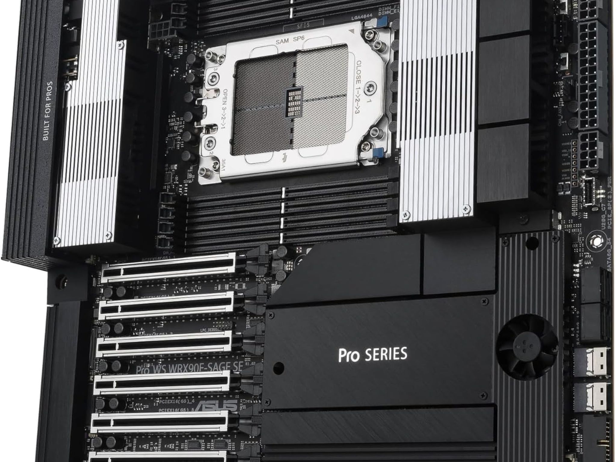 ASUS PRO WS WRX90E-SAGE SE AMD Threadripper Motherboard