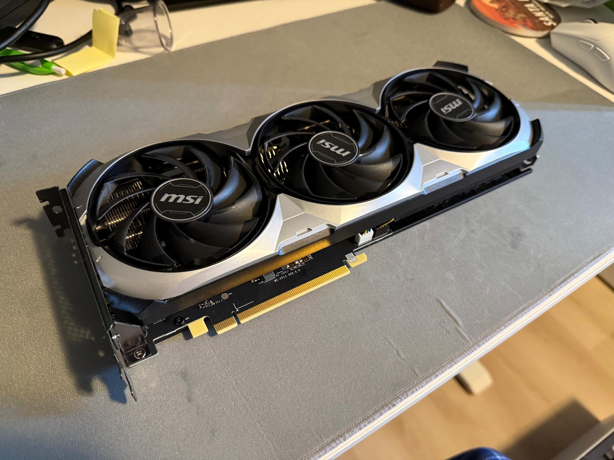 MSI VENTUS 3X GeForce RTX 4070 12GB GDDRX6