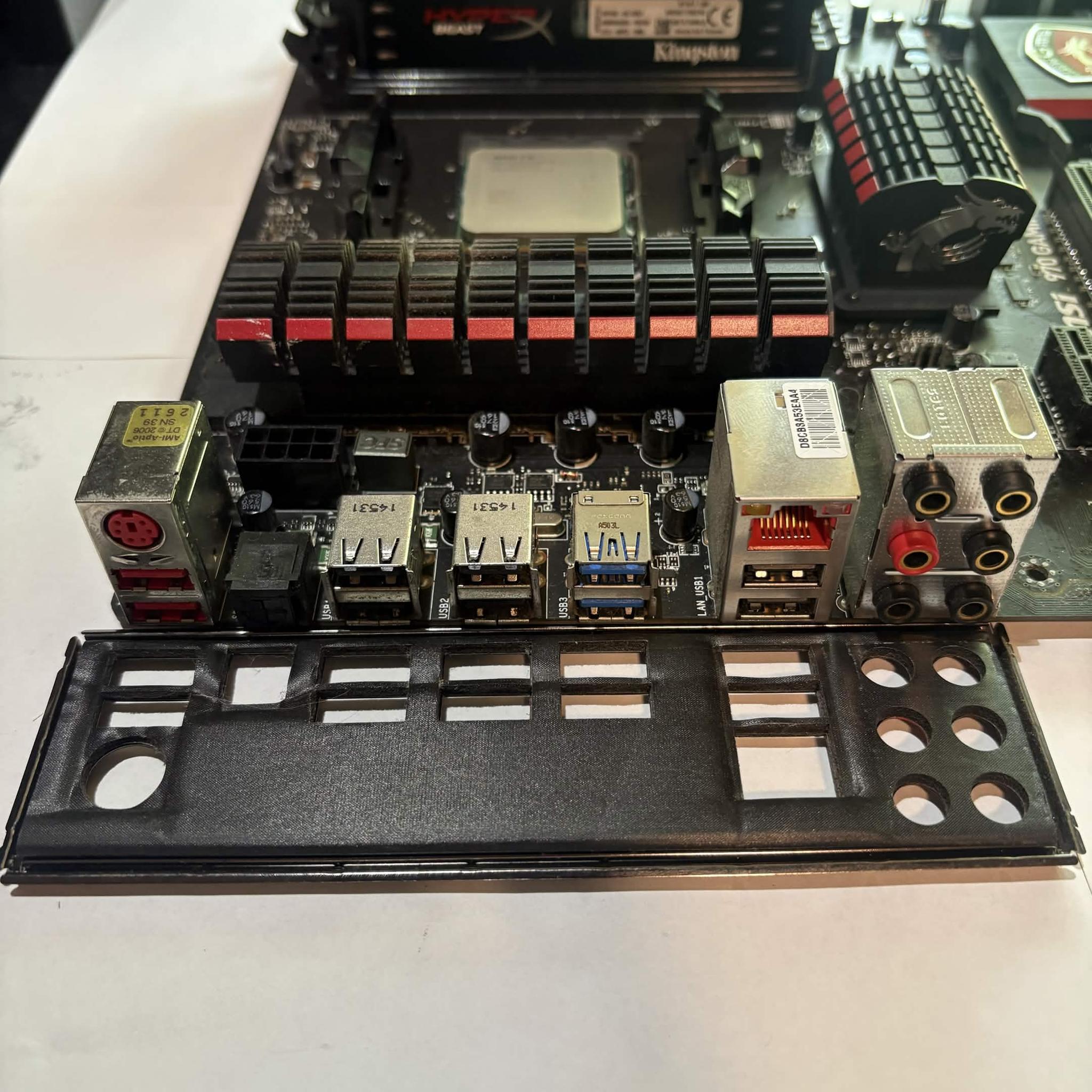 MSI 970 Gaming AM3+ Motherboard Combo FX-8320 CPU Kingston RAM