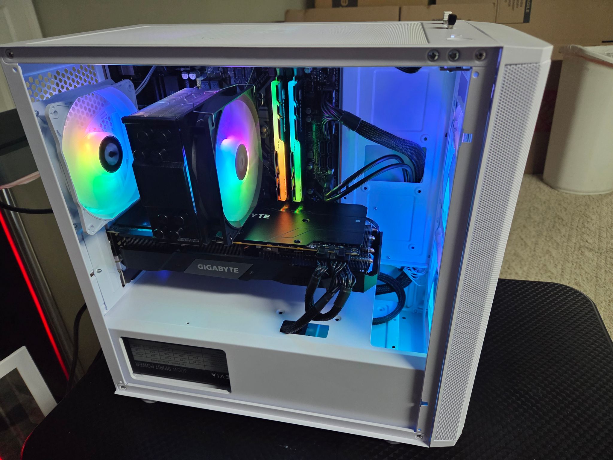 i5 9600K / RTX 2070 SUPER / WIFI & BT