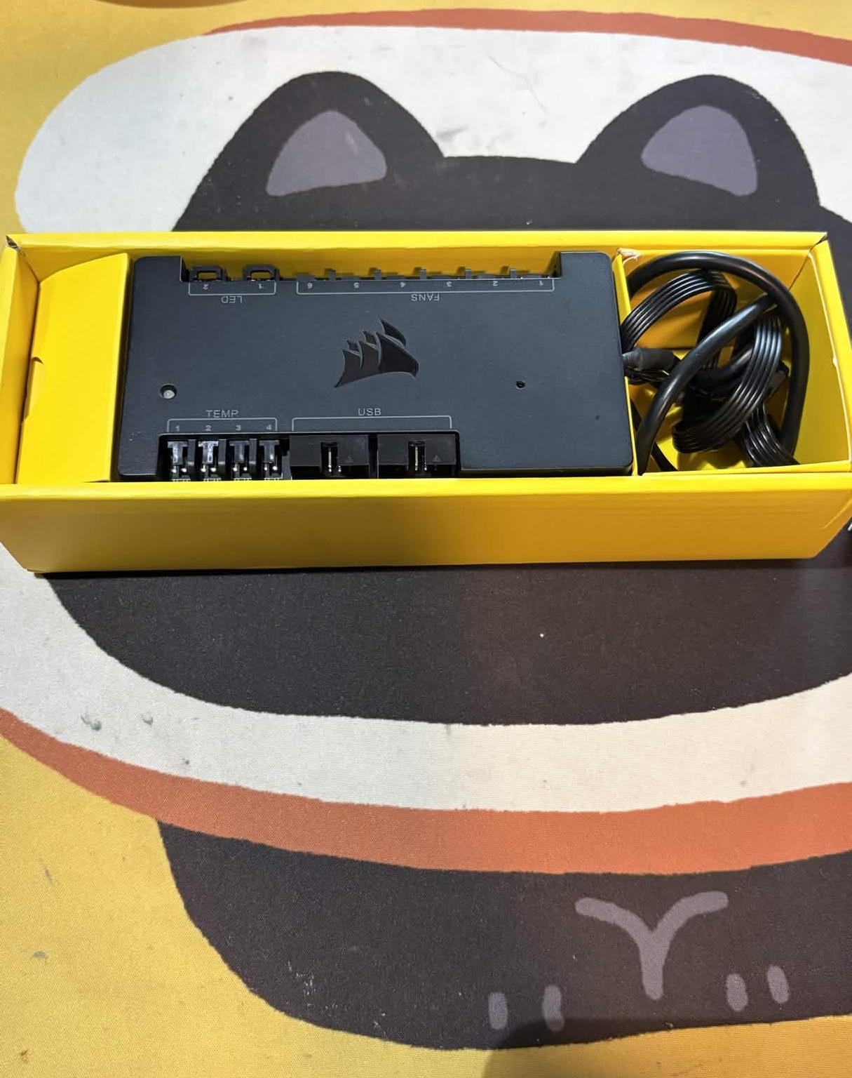 Corsair Commander Pro RGB & Fan Controller Hub
