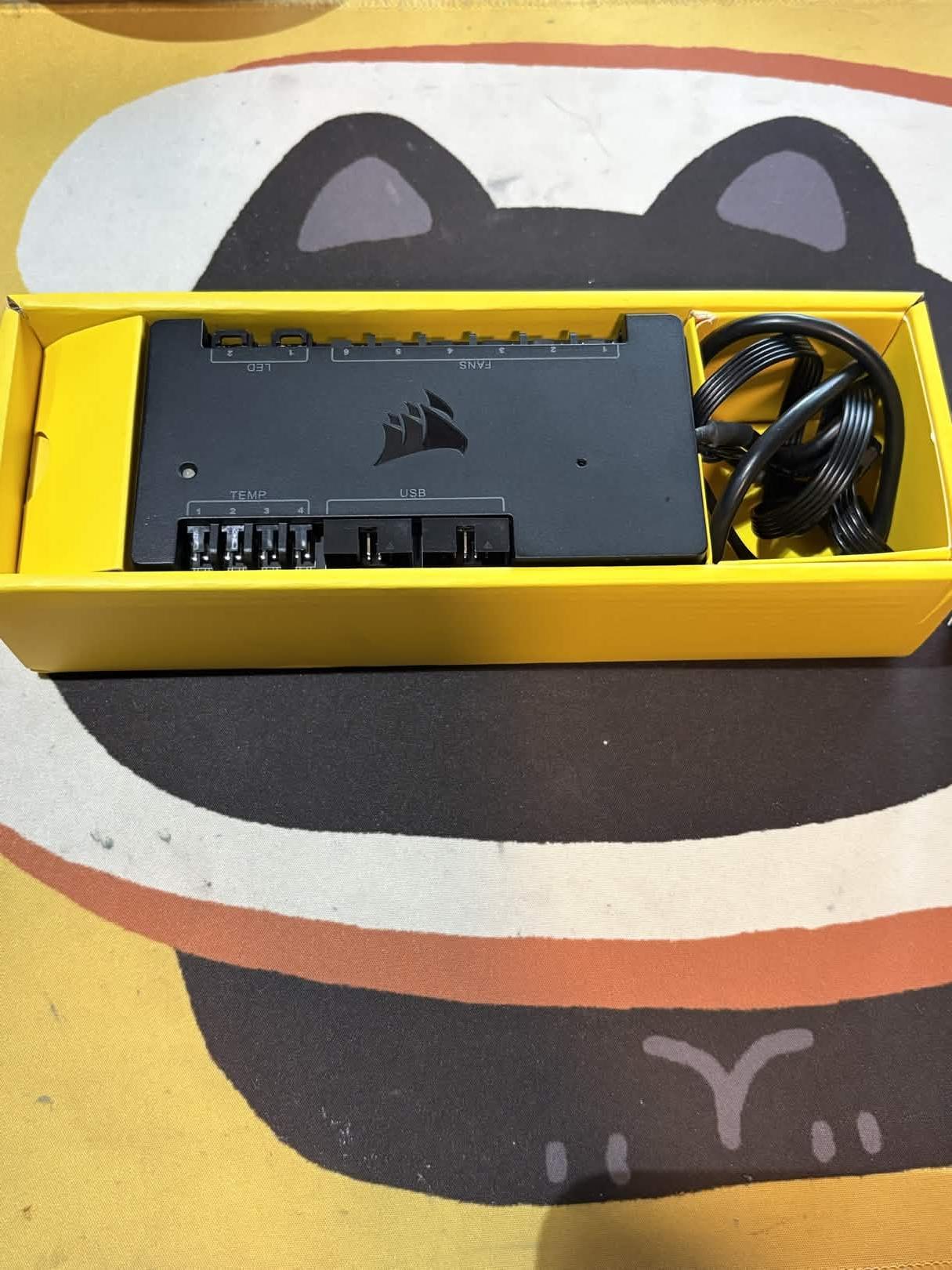 Corsair Commander Pro RGB & Fan Controller Hub