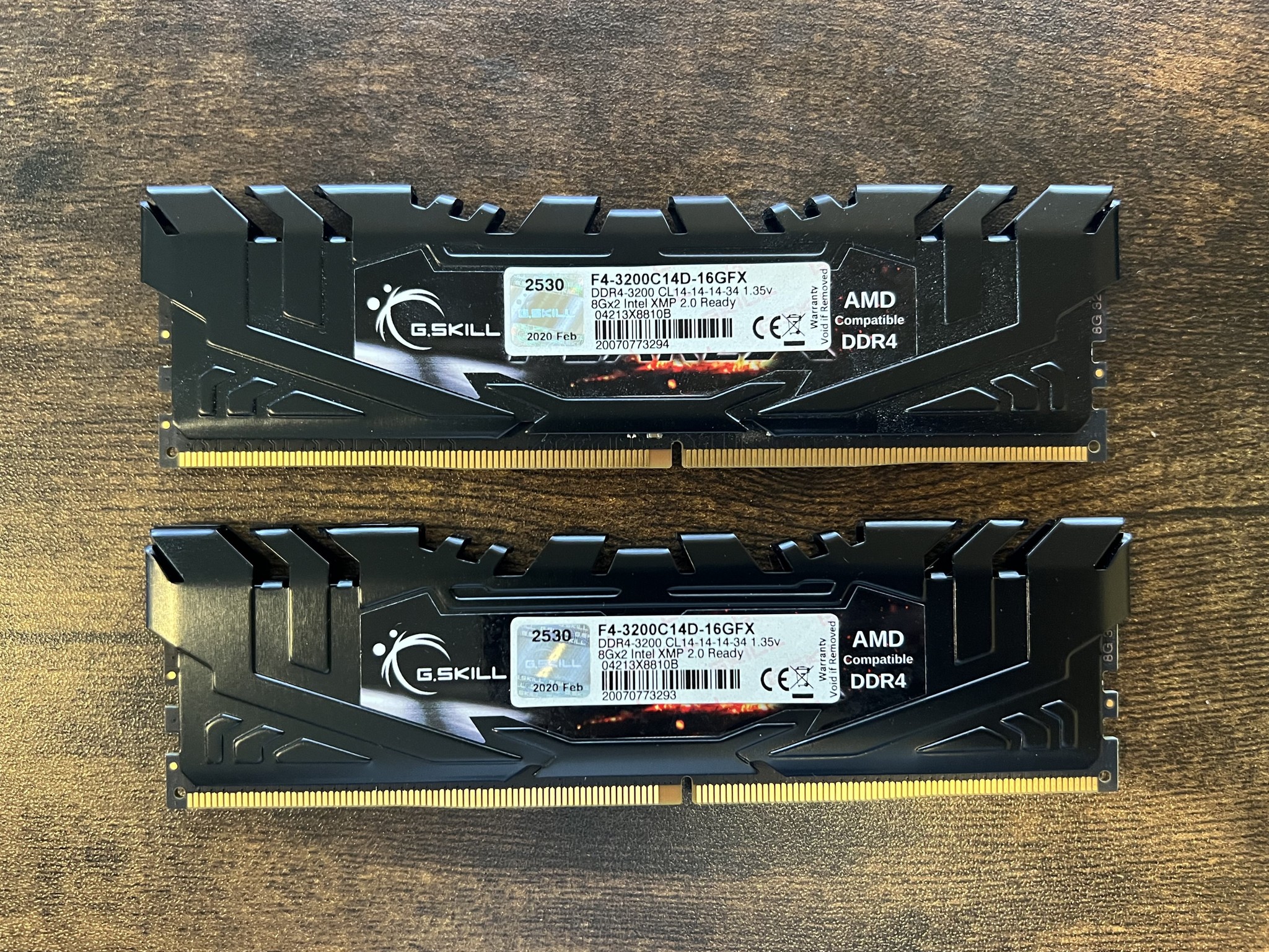 16GB (2x8GB) DDR4-3200MT/s CL14 G.SKILL Flare X RAM Memory - Black