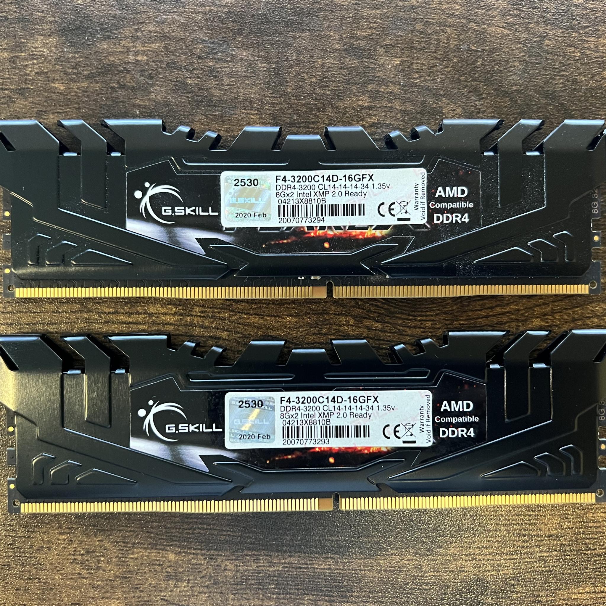 16GB (2x8GB) DDR4-3200MT/s CL14 G.SKILL Flare X RAM Memory - Black