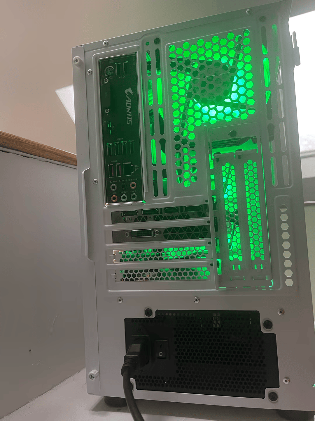 Gaming pc (ryzen 5 1600 / gtx 1080)