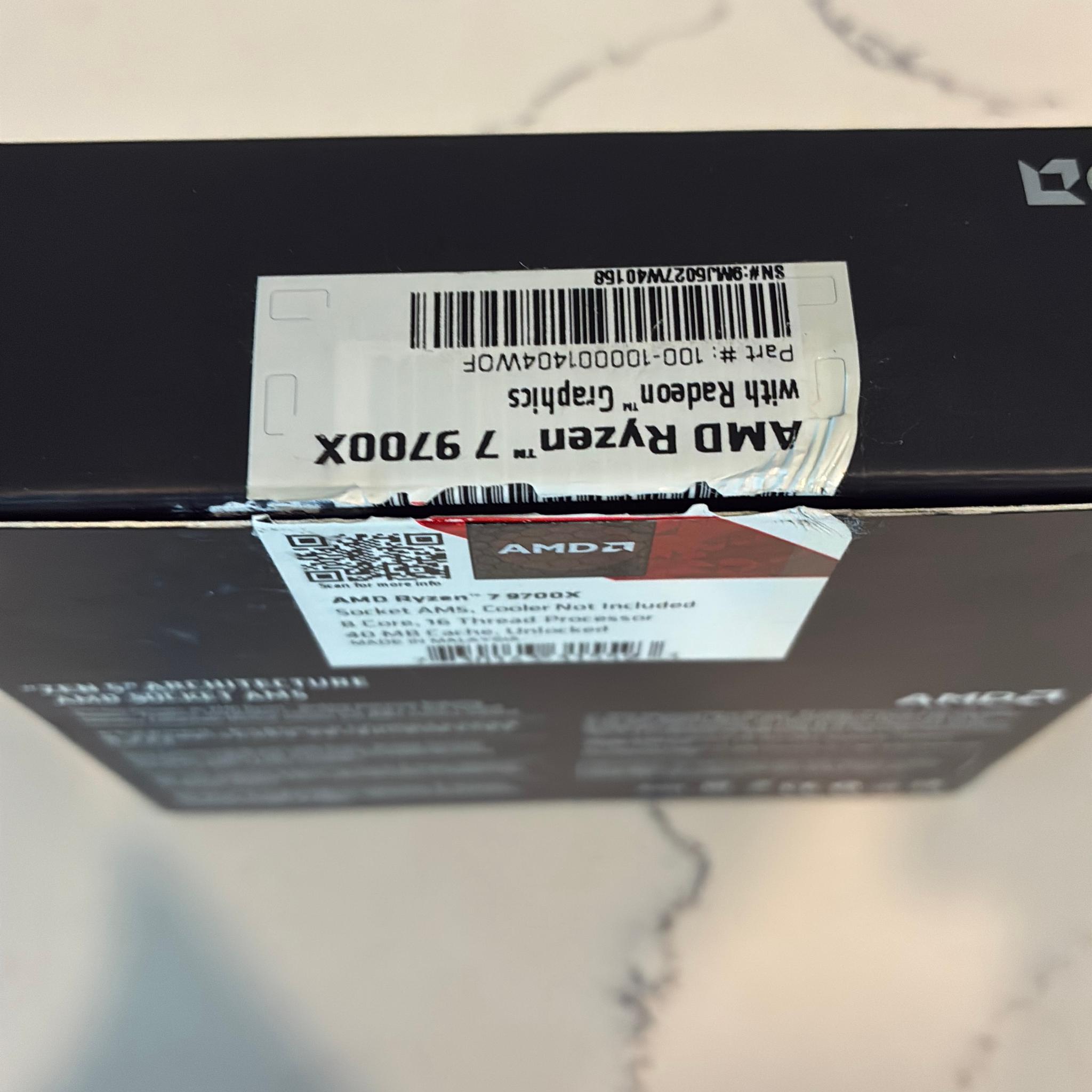 AMD Ryzen 7 9700X