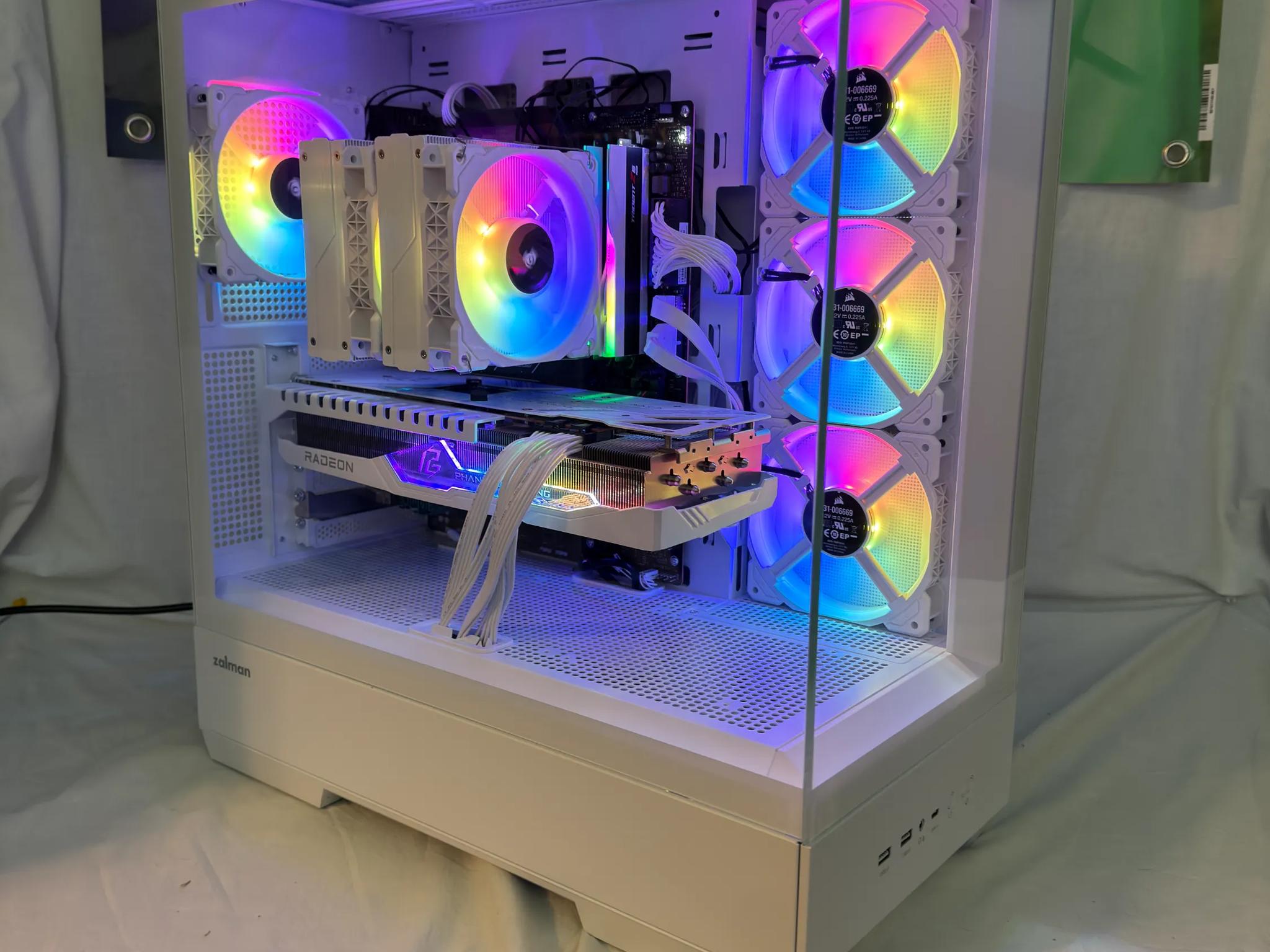 RX 7900XT Ryzen 7 7700x Gaming PC