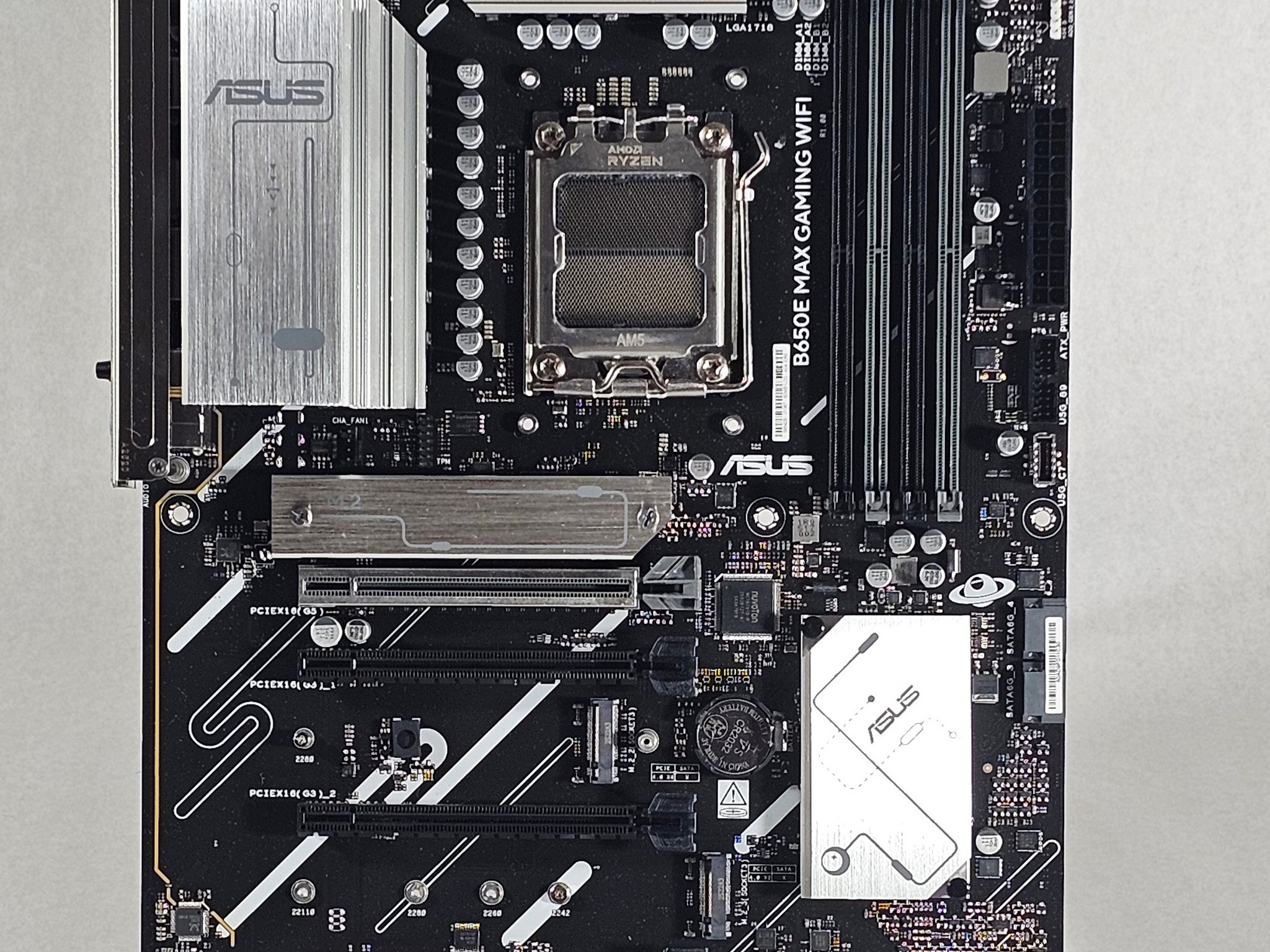 ASUS B650E MAX Gaming WIFI AM5 DDR5 ATX Motherboard