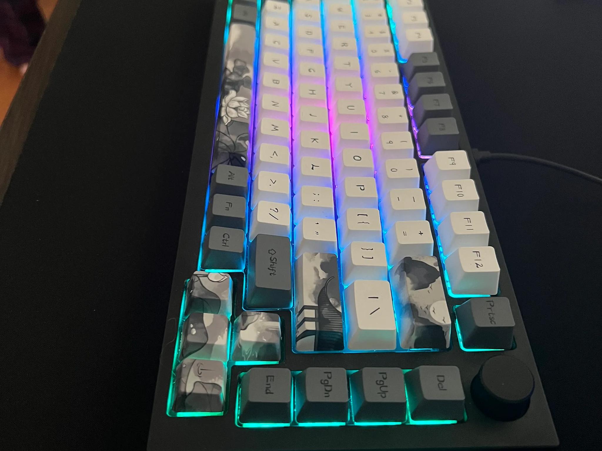 Glorious Gmmk Pro Full Aluminum Custom Keyboard | ⚪️🌸 White Lotus 🌸⚪️
