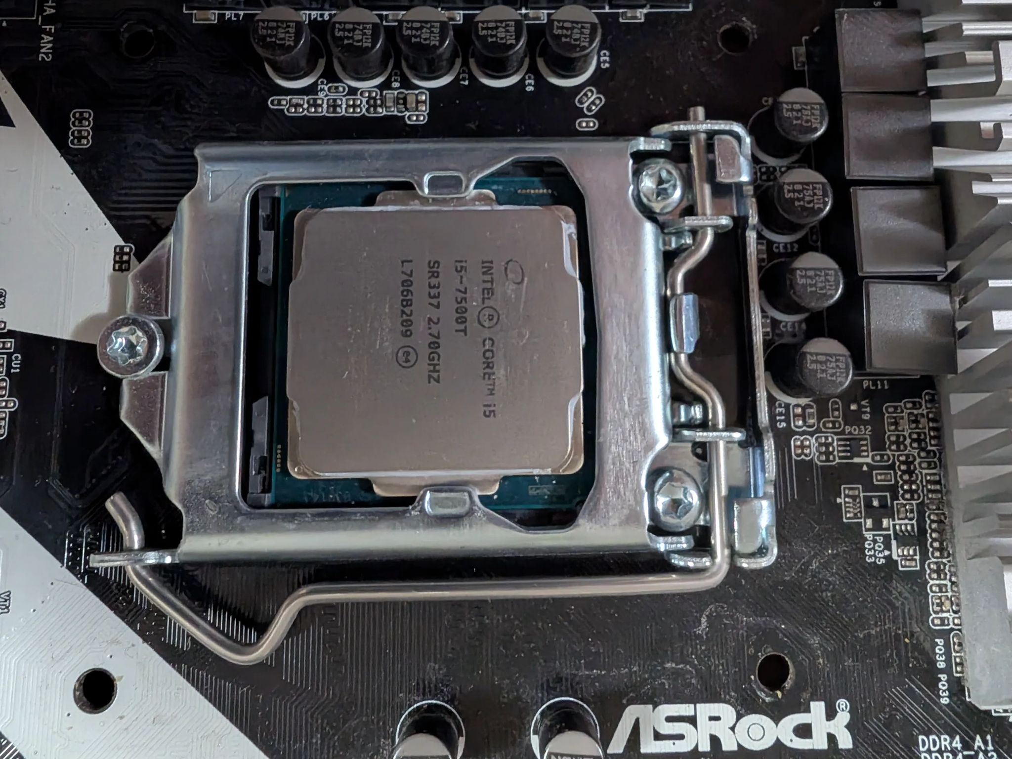 AsRock Z270 / Intel Core i5 7500T